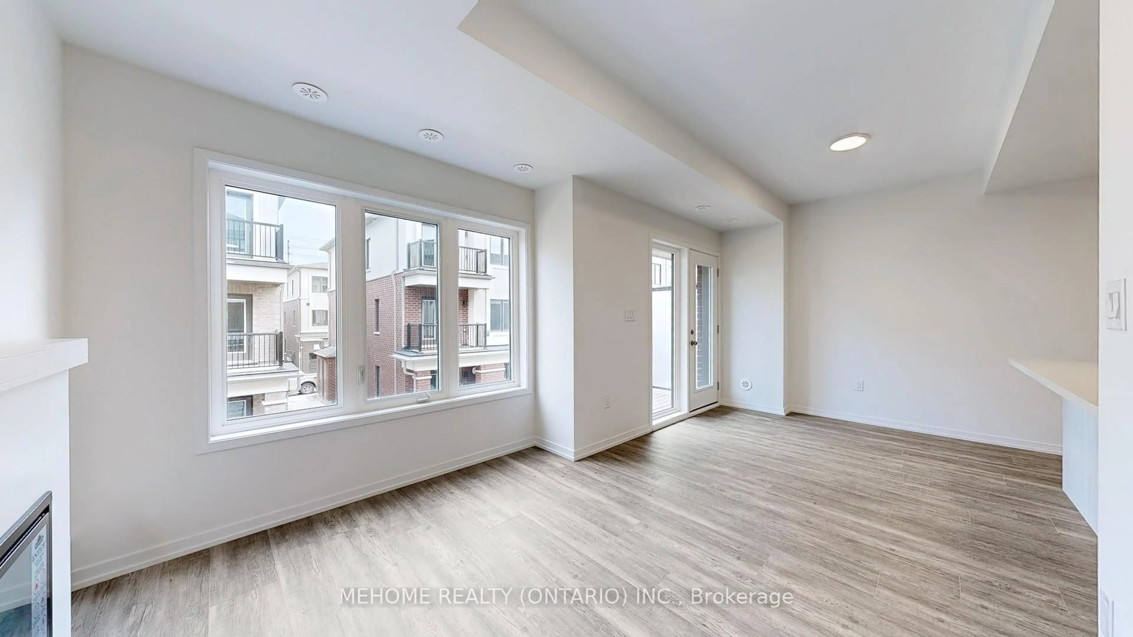 A pic of a room for 208 Matawin Lane, Richmond Hill Ontario L4S 1P4