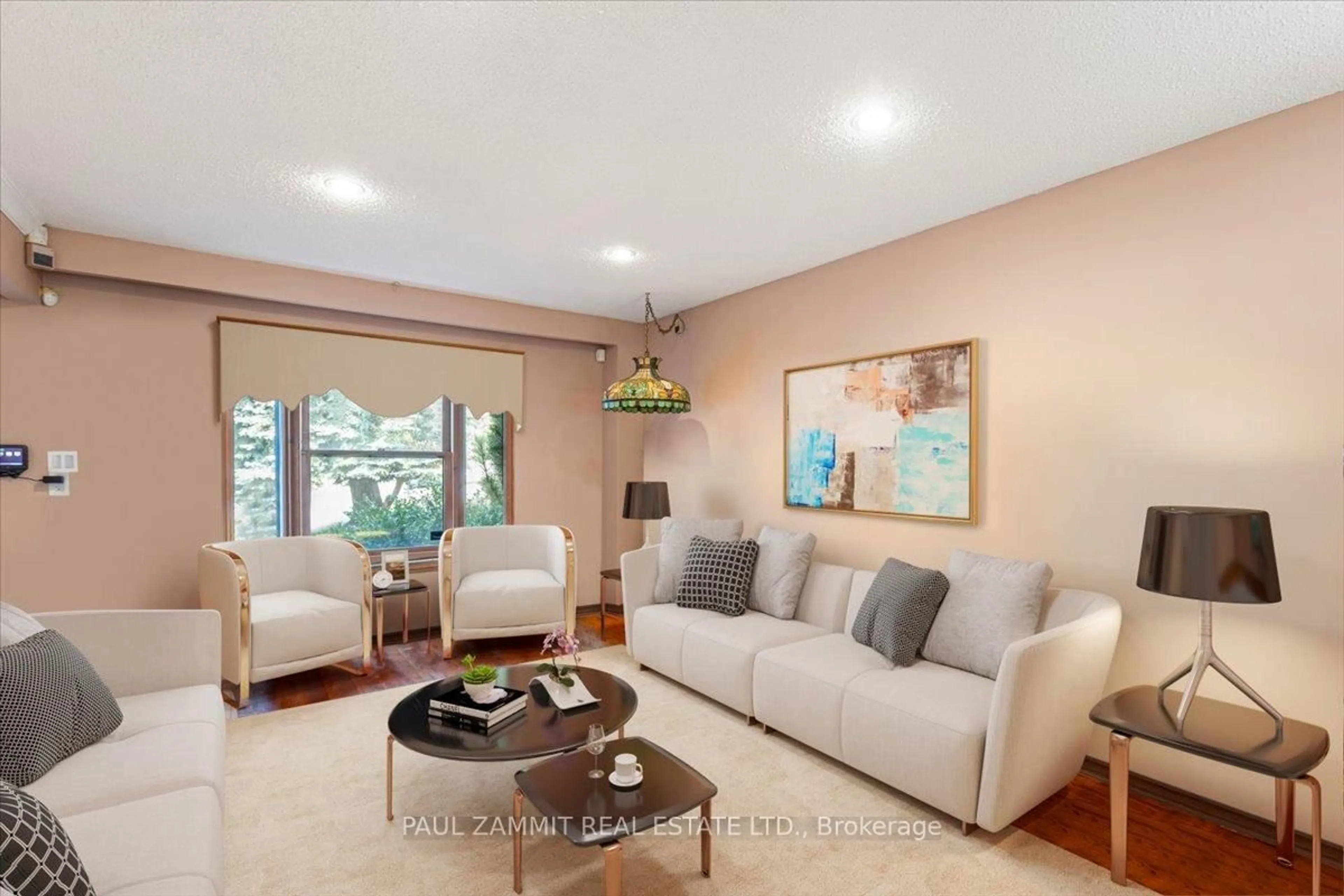 Living room with furniture, unknown for 63 Braeburn Dr, Markham Ontario L3T 4W7
