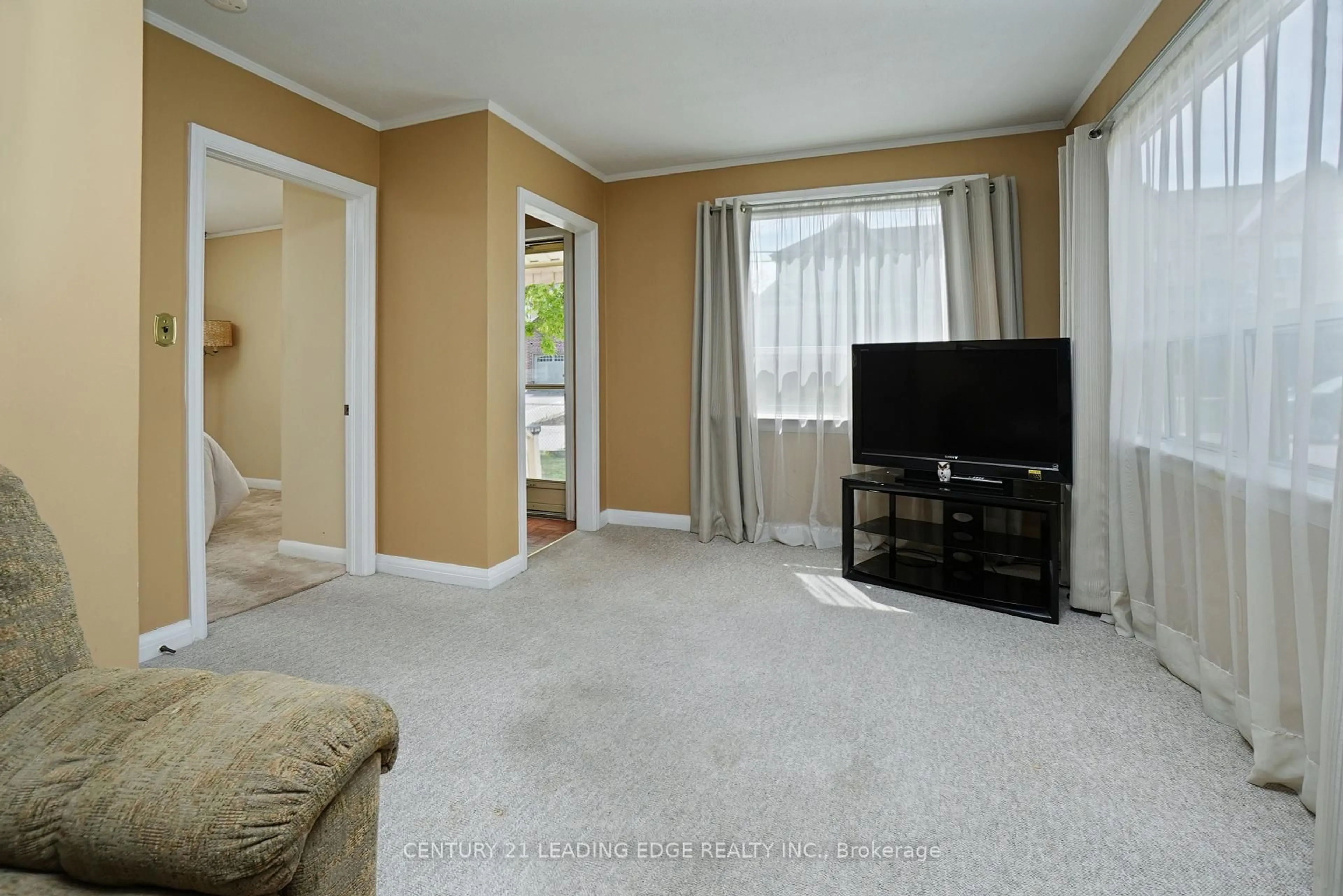 Unknown for 12 Rouge St, Markham Ontario L3P 1K6
