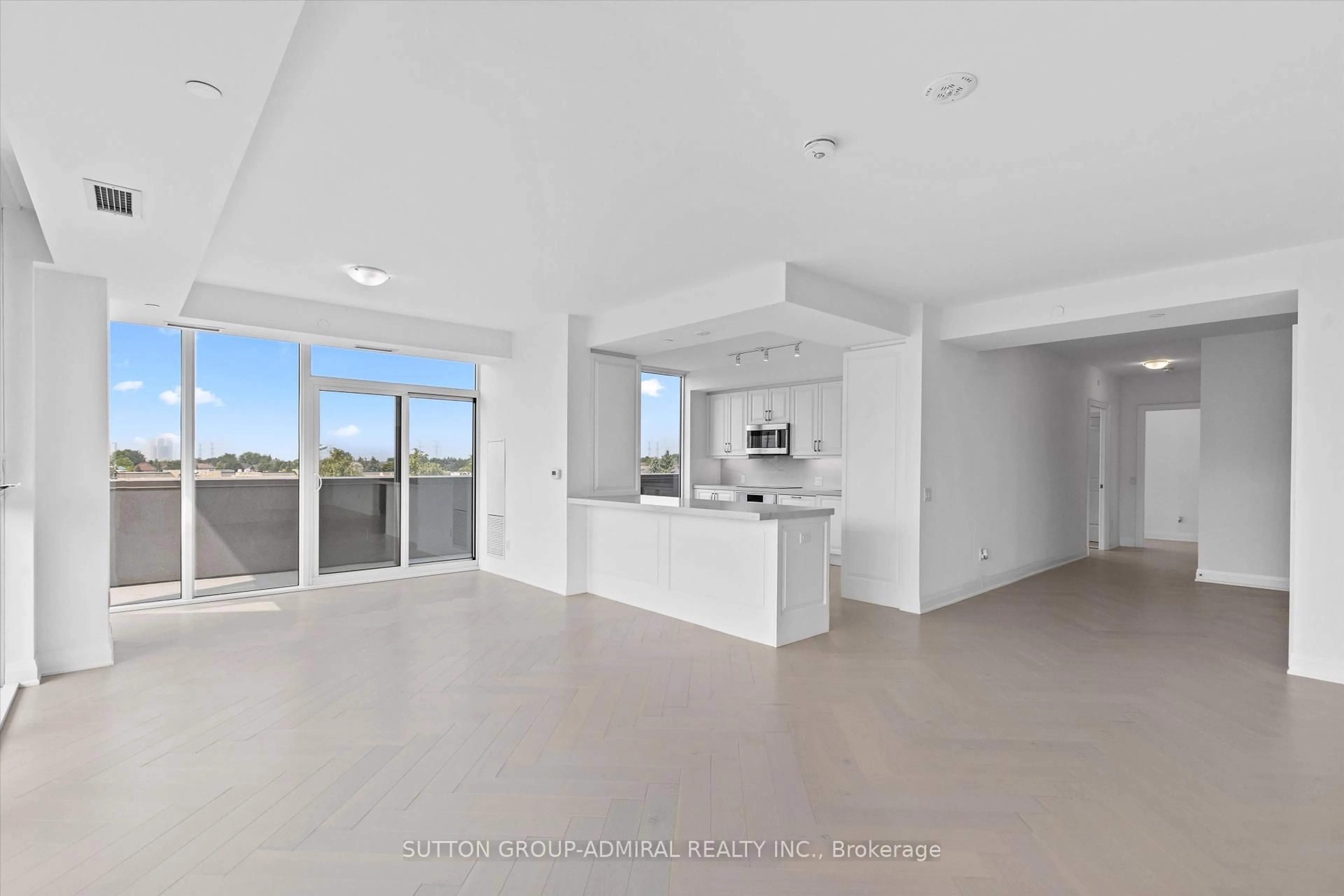 Open concept kitchen, unknown for 10 Gatineau Dr #305, Vaughan Ontario L4J 0L3