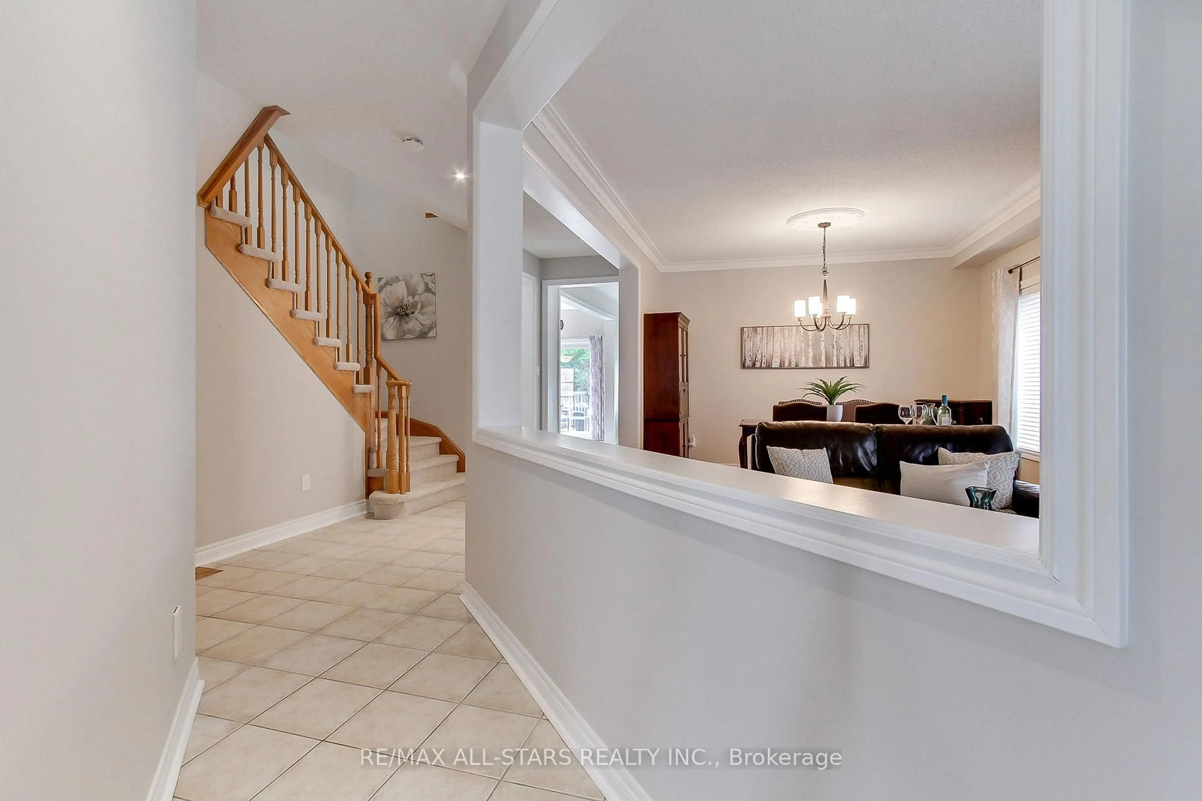 Unknown for 20 James Ratcliff Ave, Whitchurch-Stouffville Ontario L4A 1P3