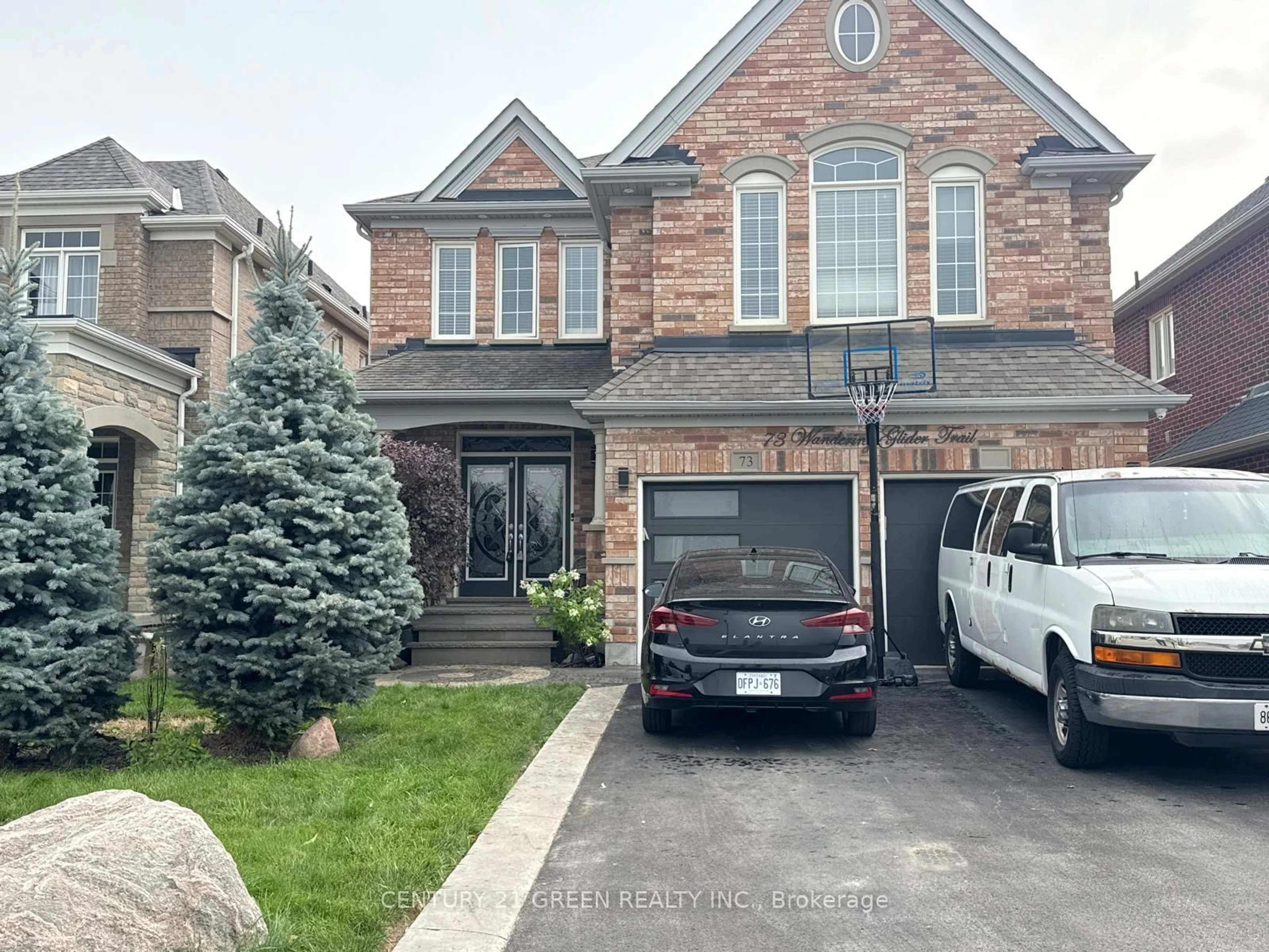 Home with brick exterior material, street for 73 Wandering Glider Tr, Bradford West Gwillimbury Ontario L3Z 2A5