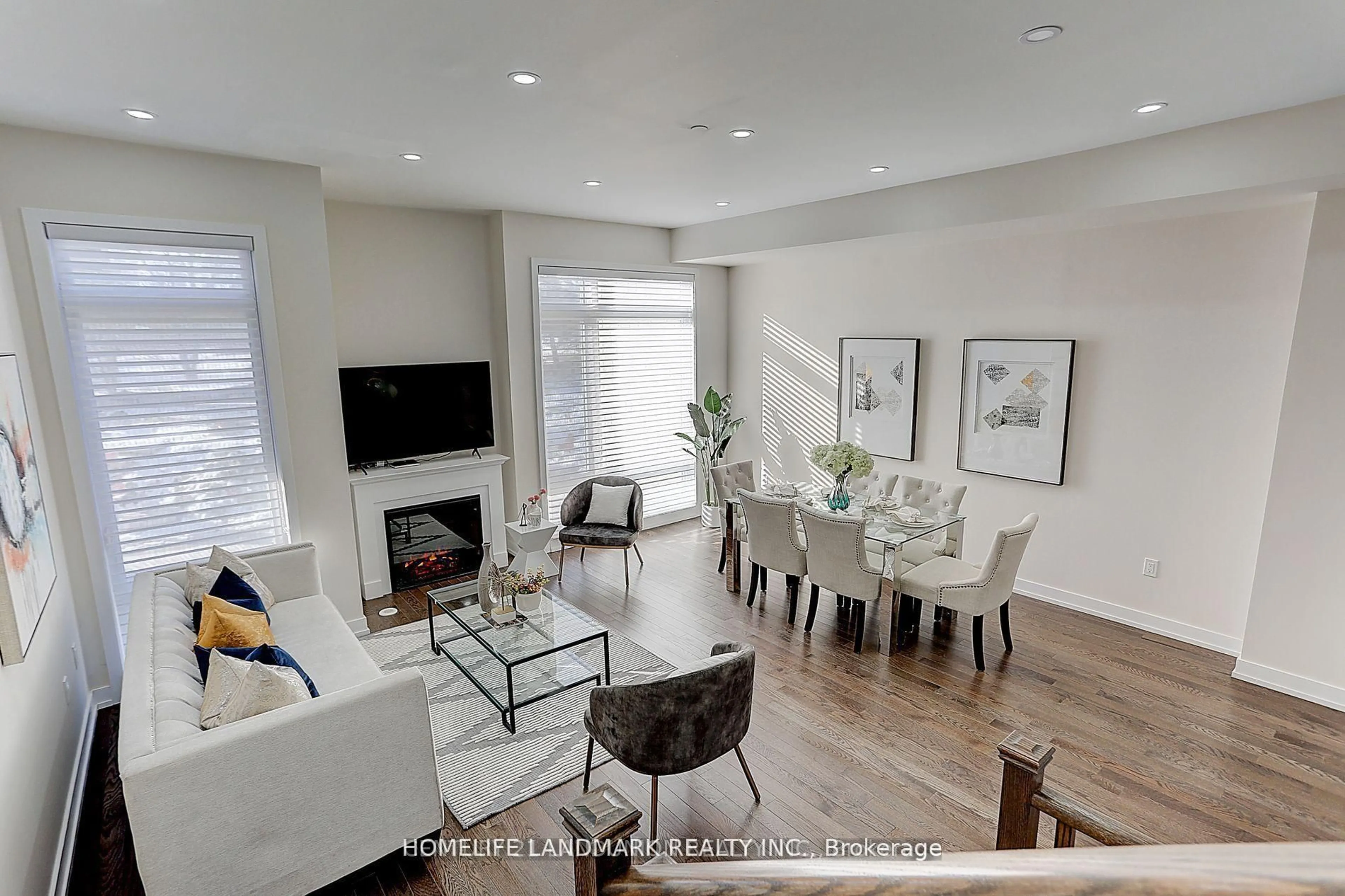 Living room with furniture, unknown for 5 Ingersoll Lane, Richmond Hill Ontario L4E 1G9
