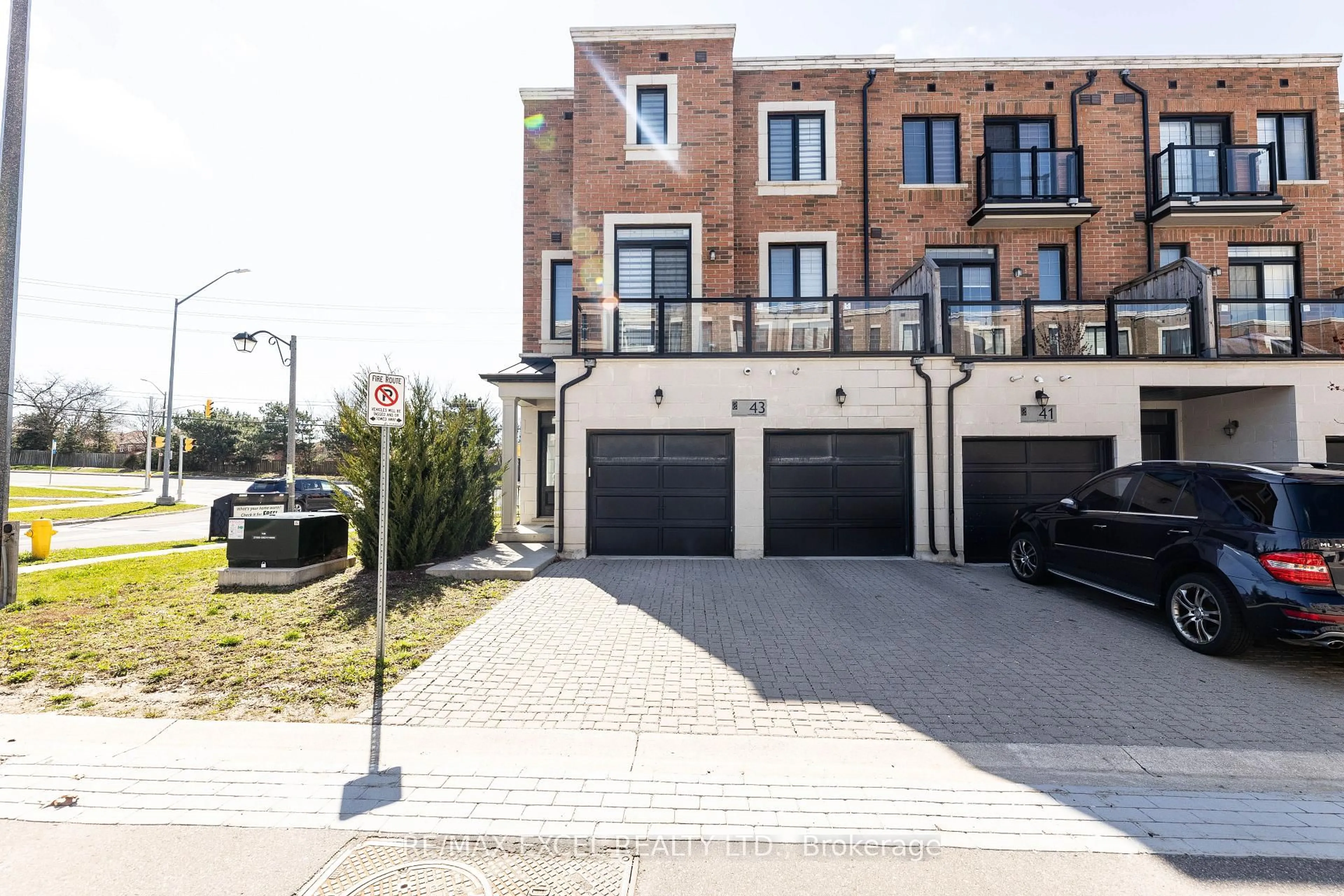 Home with brick exterior material, street for 43 Hyderabad Lane, Markham Ontario L6E 0T8