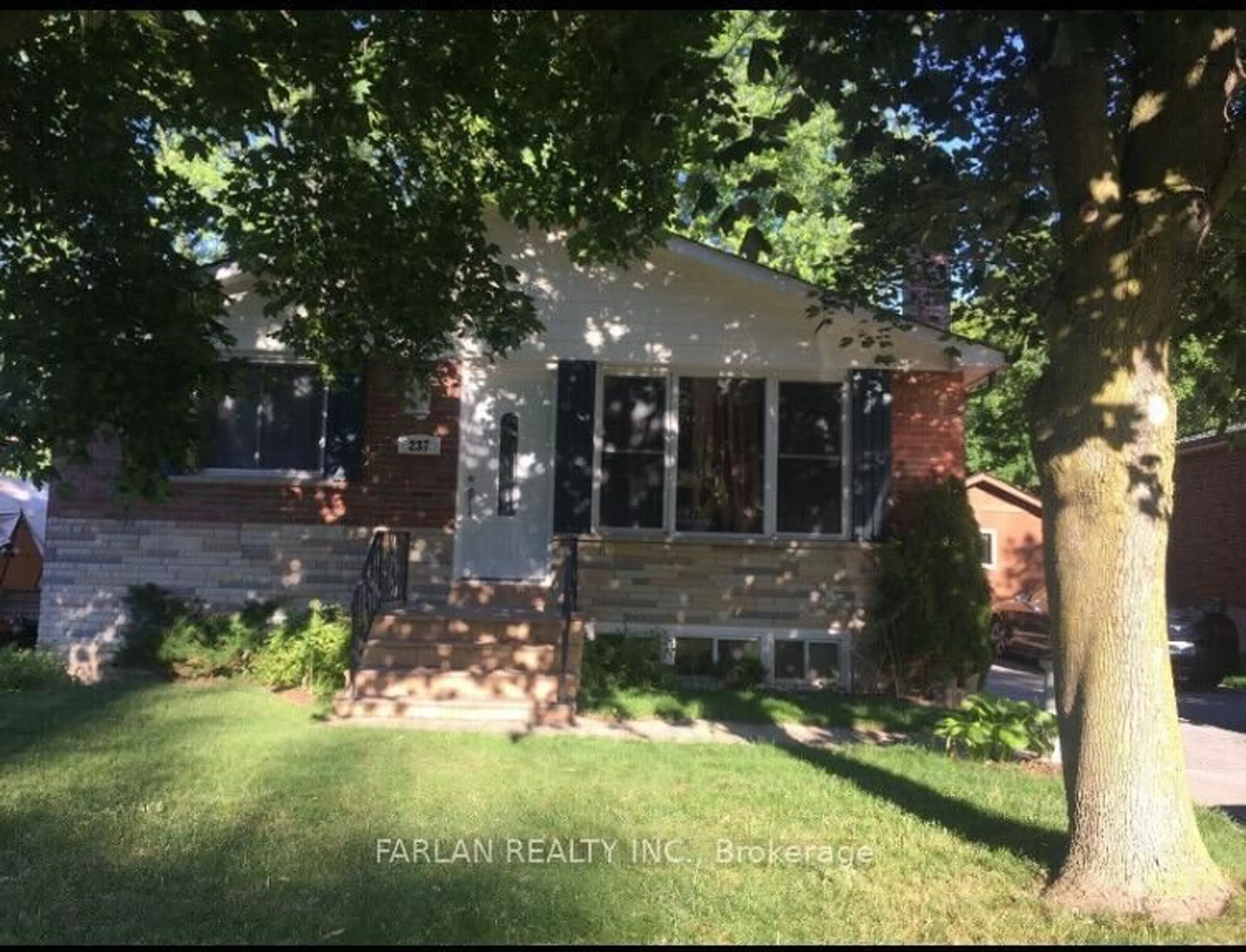 Unknown for 237 Maplegrove Ave, Bradford West Gwillimbury Ontario L3Z 1V3