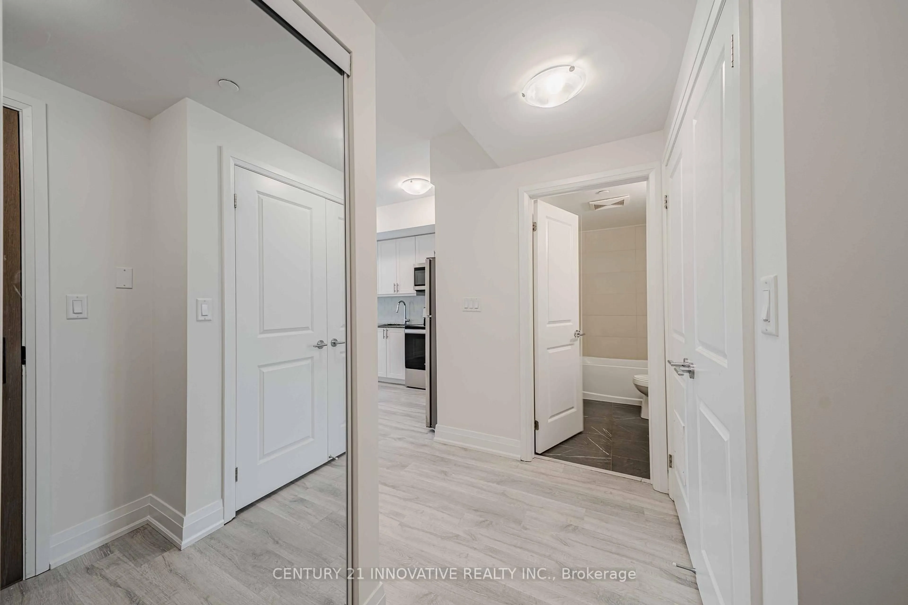 Indoor entryway for 9700 Ninth Line #619, Markham Ontario L6B 1A8