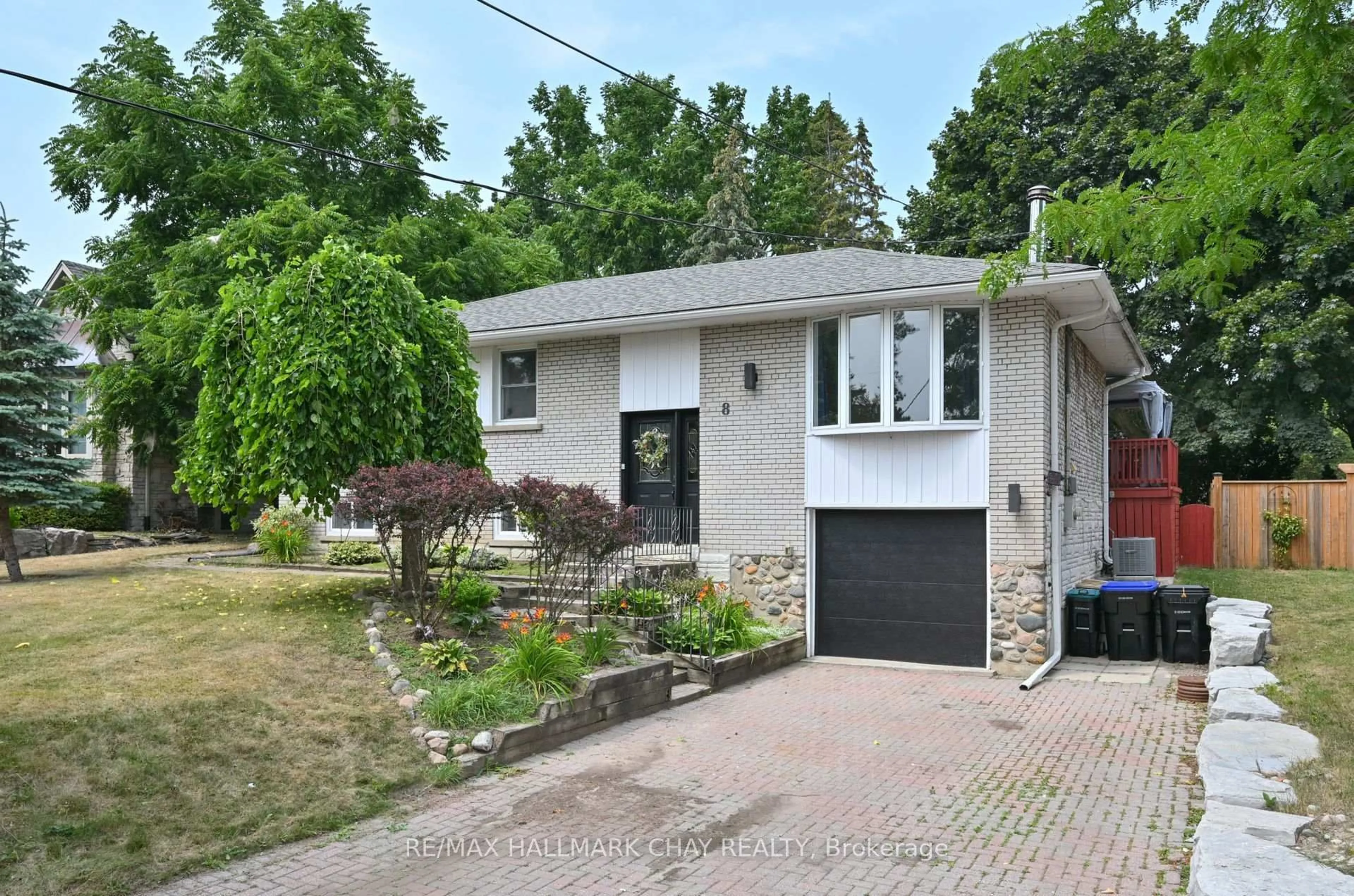 Home with brick exterior material, street for 8 Doner St, New Tecumseth Ontario L9R 1M5