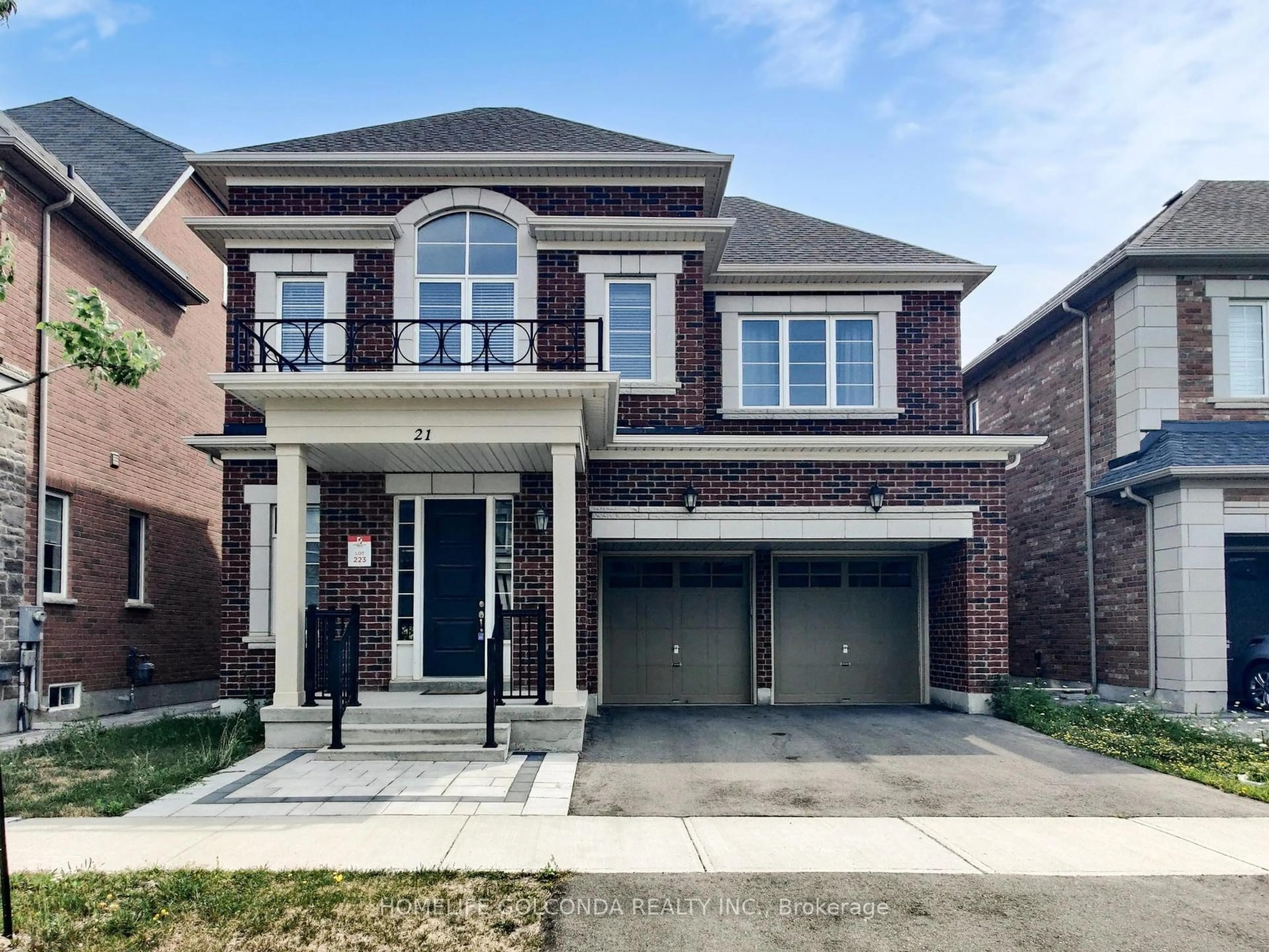 Home with brick exterior material, street for 21 Planet St, Richmond Hill Ontario L4C 8P5