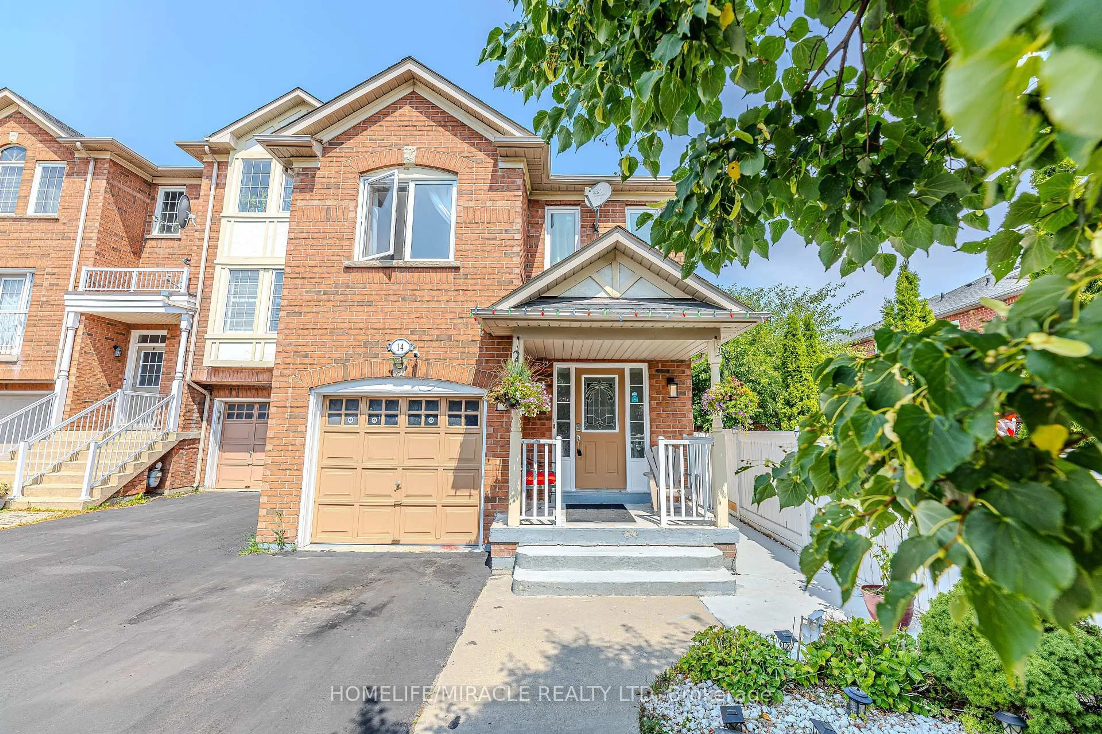 Home with brick exterior material, street for 14 Jarrett Crt, Vaughan Ontario L6A 3W4