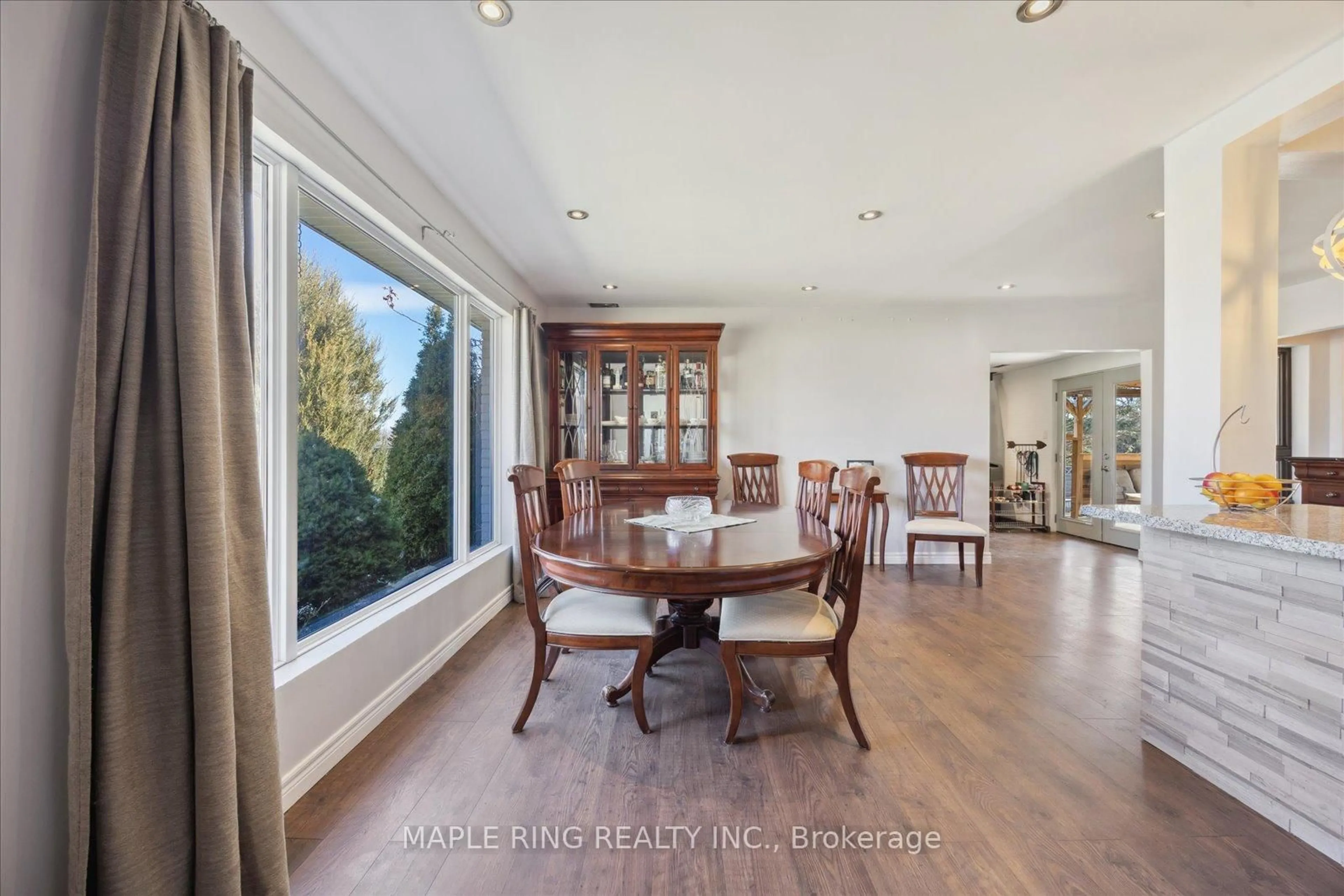 Dining room, unknown for 27 Jamieson Dr, Adjala-Tosorontio Ontario L0N 1R0