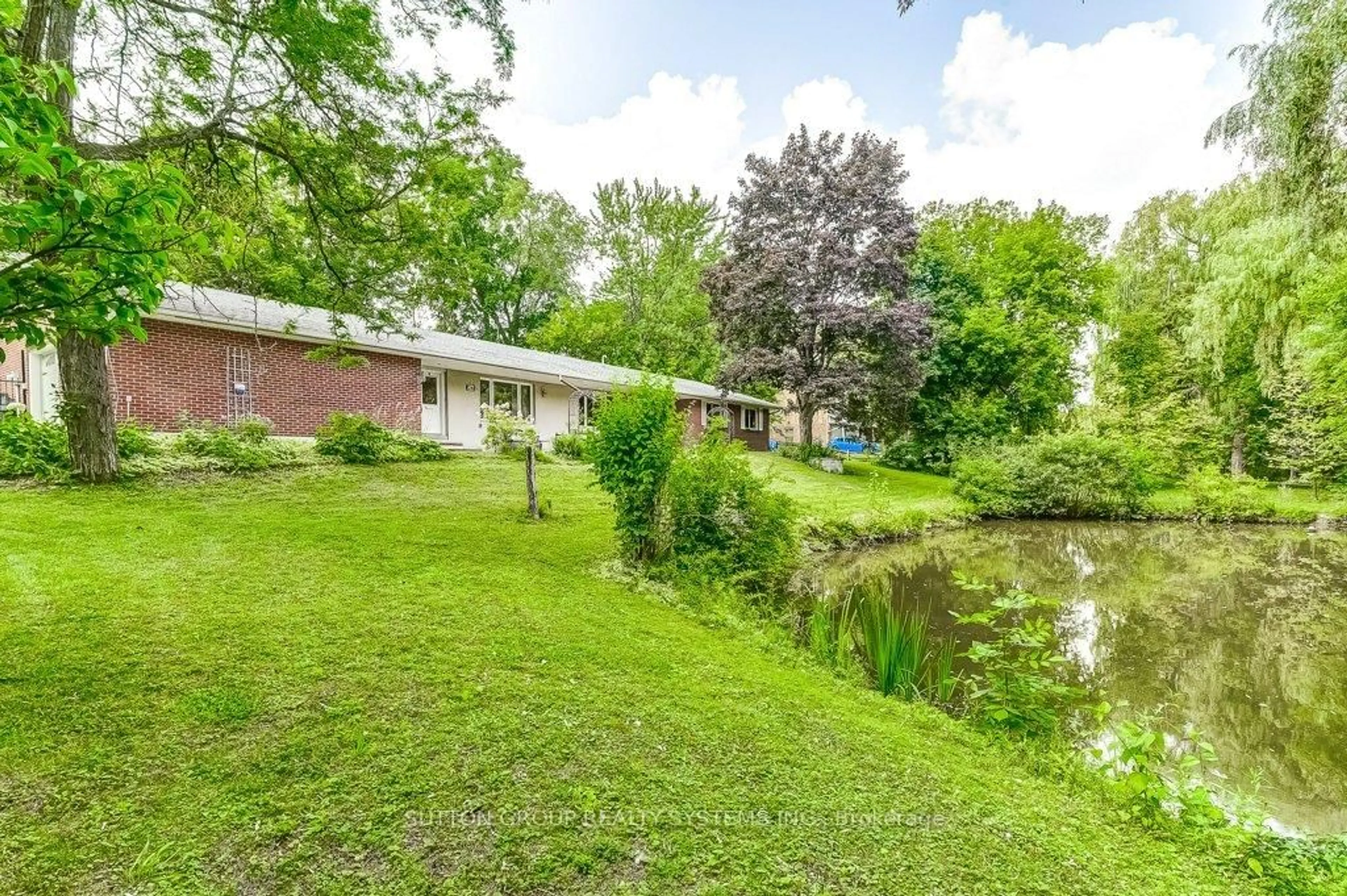 Unknown for 26 Harriman Rd, Aurora Ontario L4G 2S8