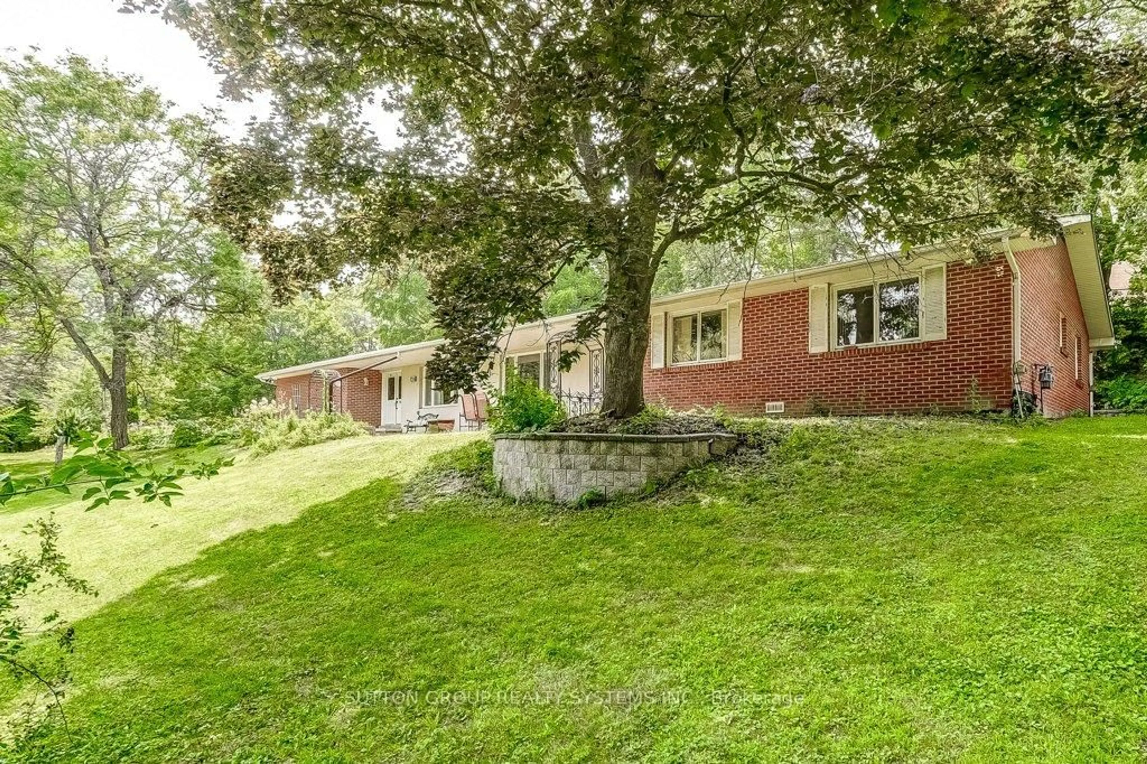 Unknown for 26 Harriman Rd, Aurora Ontario L4G 2S8