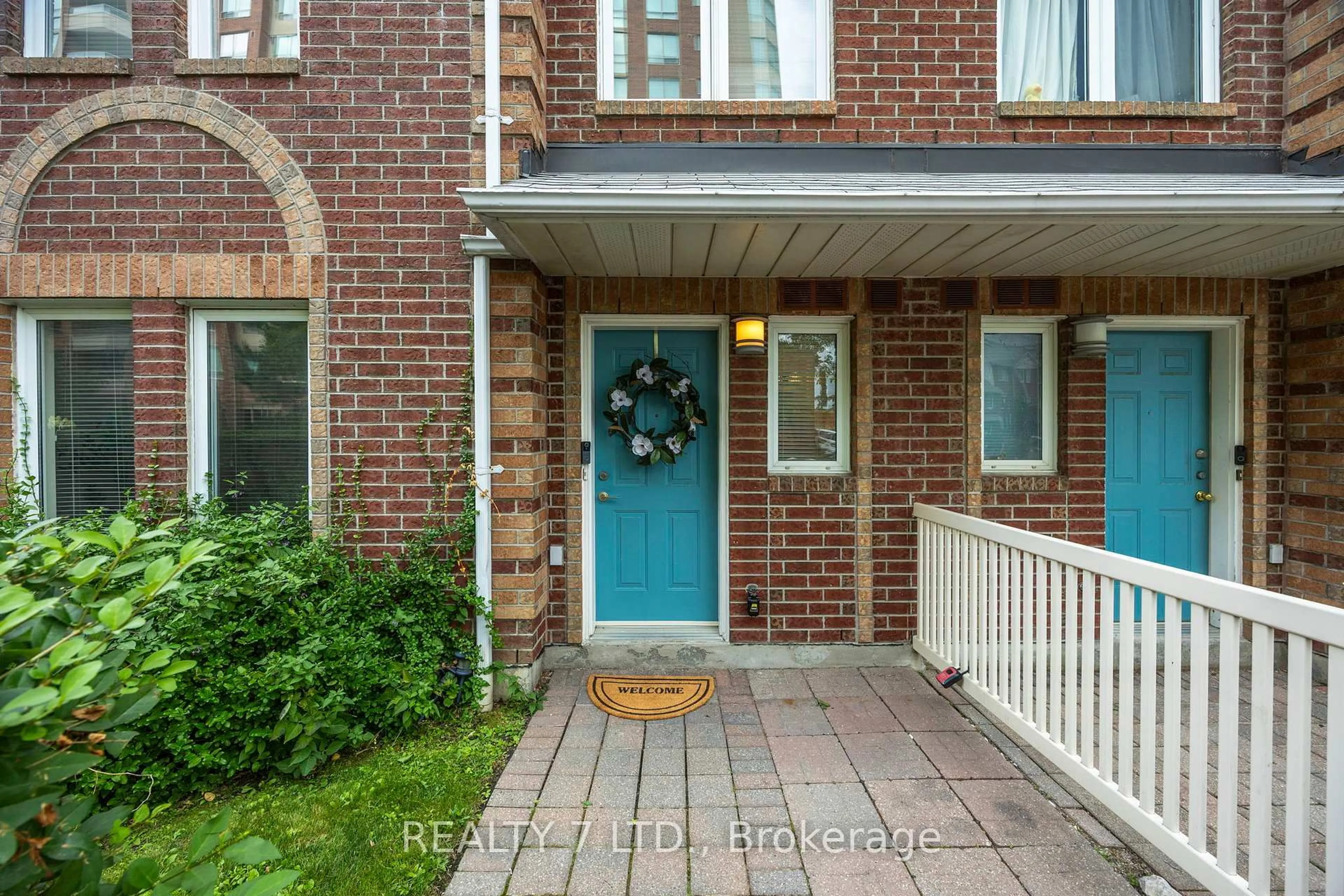 Unknown for 900 Steeles Ave #809, Vaughan Ontario L4J 8C2