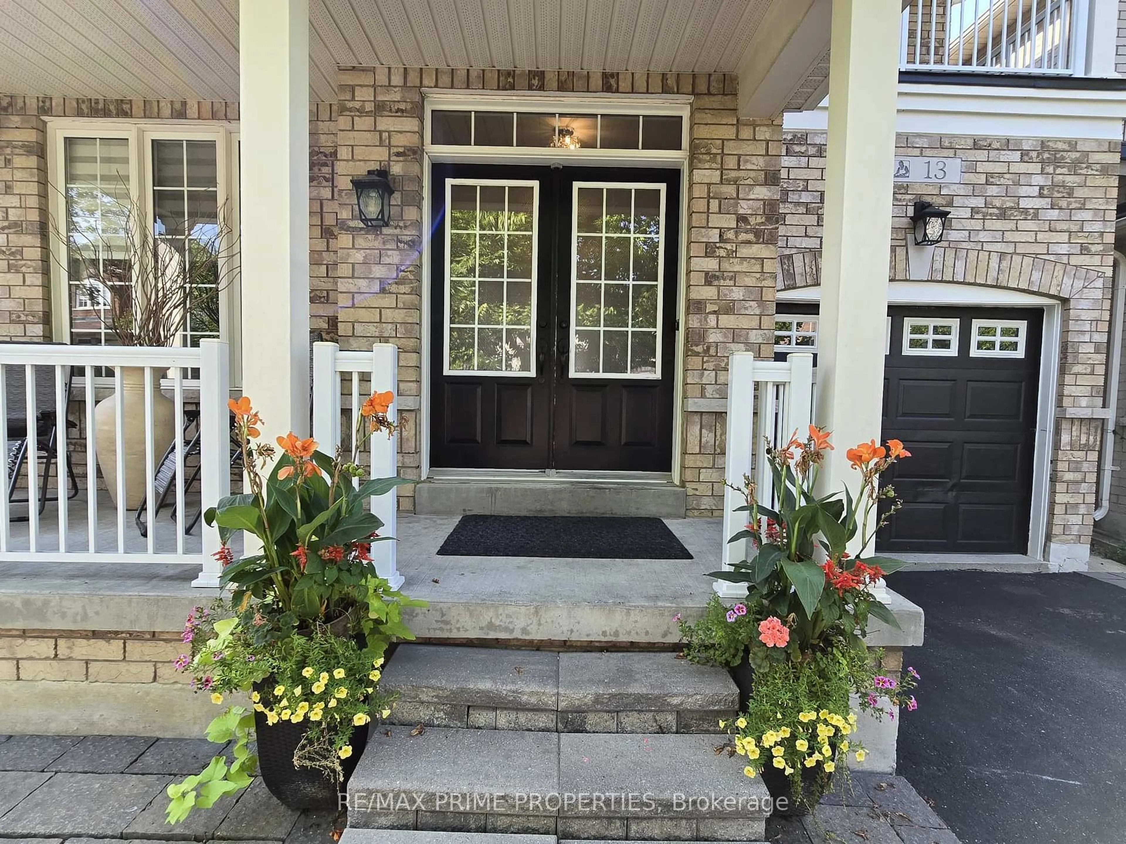 Indoor entryway for 13 Lundy Dr, Markham Ontario L6B 0G1
