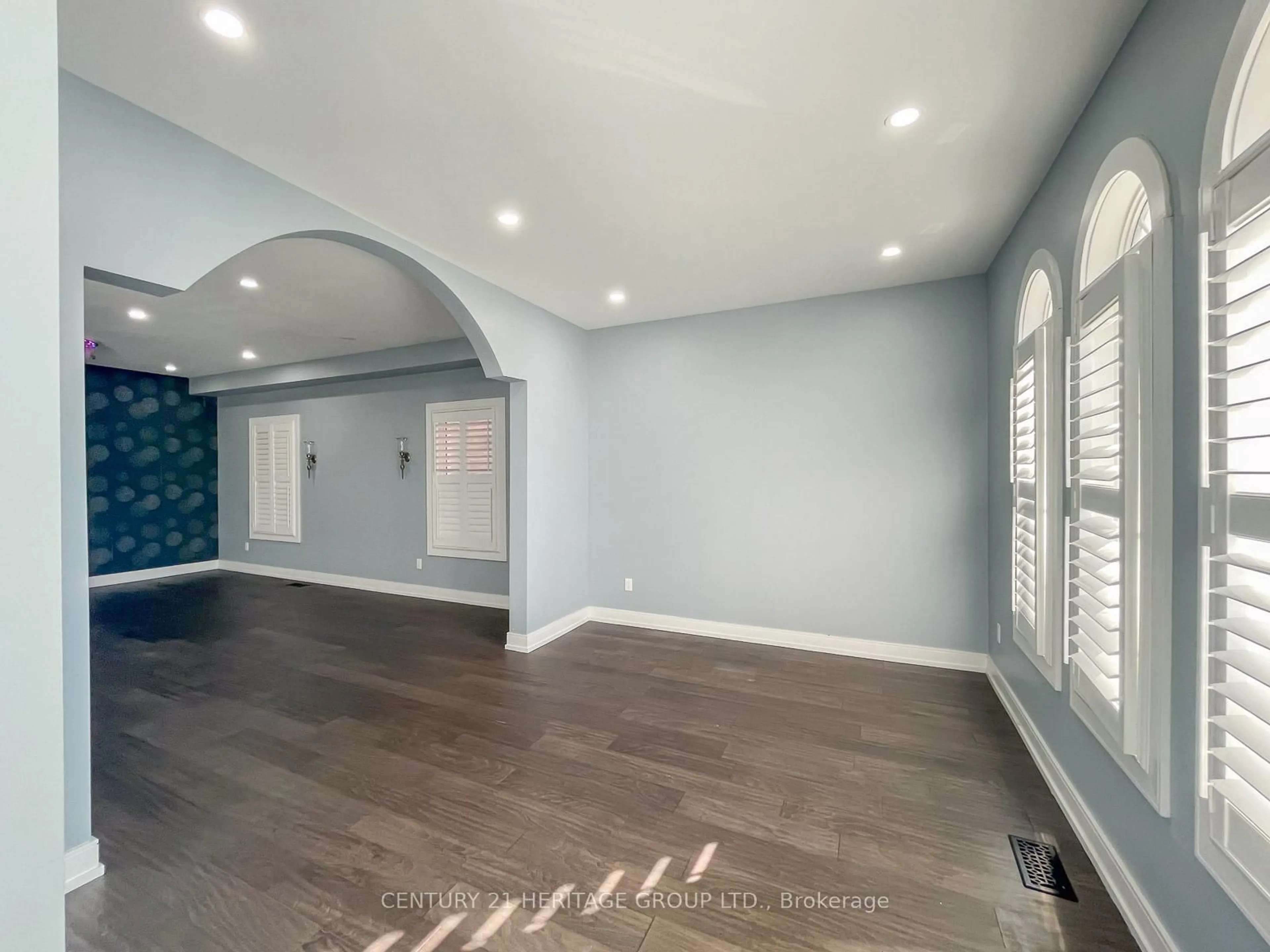 A pic of a room for 69 Greenwood Rd, Whitchurch-Stouffville Ontario L4A 0N8