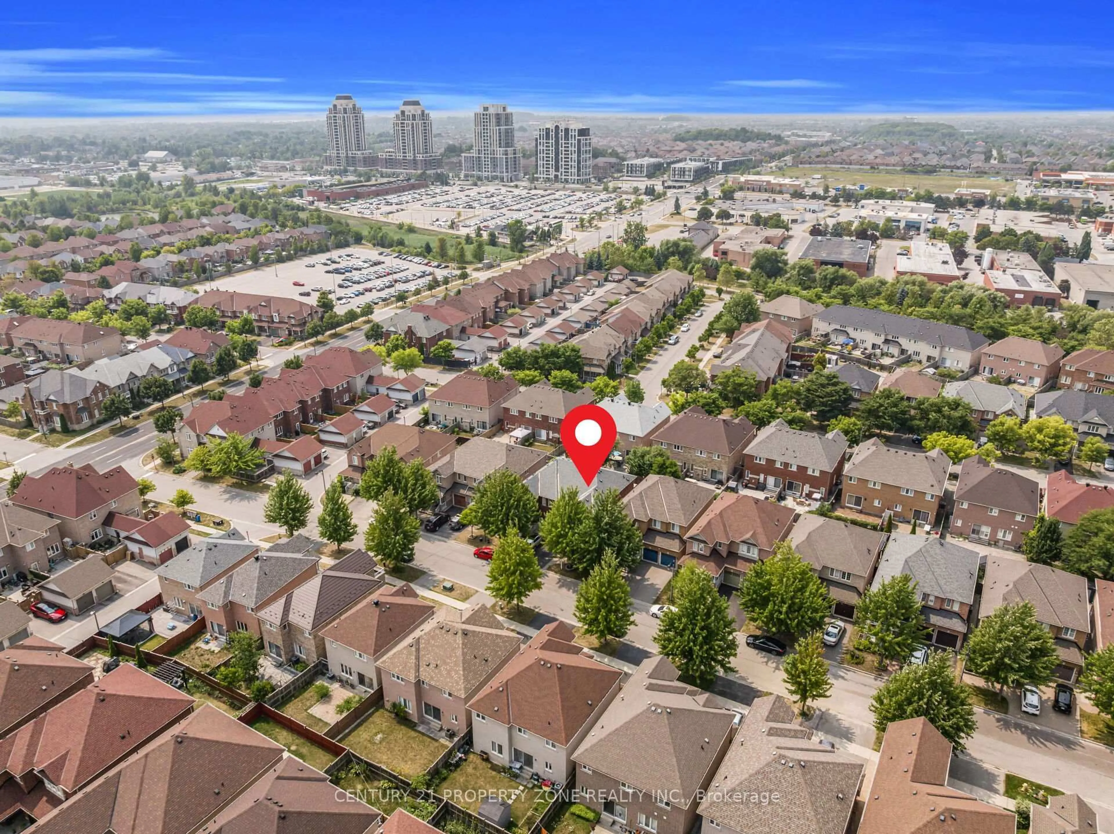 A pic from outside/outdoor area/front of a property/back of a property/a pic from drone, city buildings view from balcony for 18 Gracewell Rd, Markham Ontario L6E 1W9