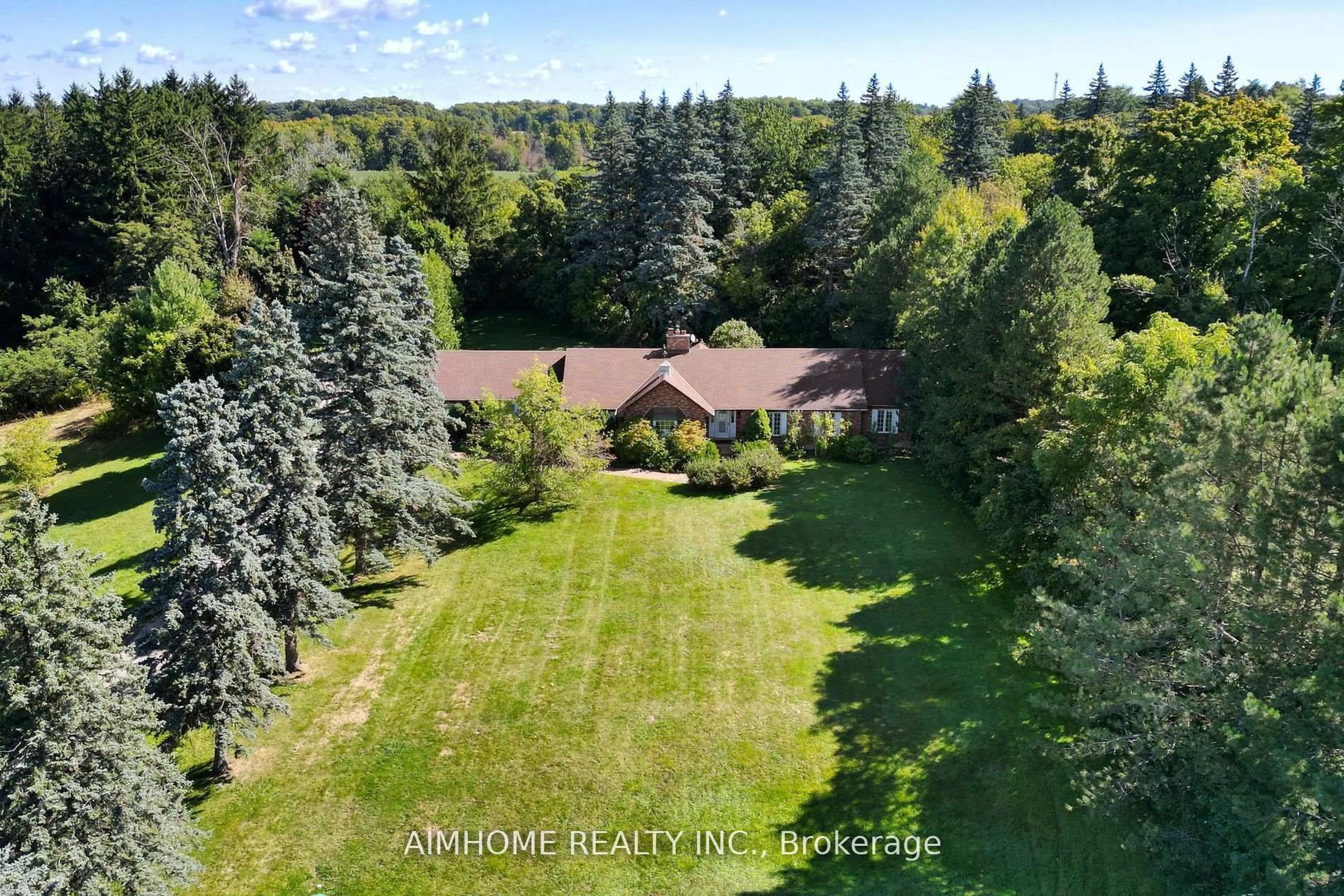 A pic from outside/outdoor area/front of a property/back of a property/a pic from drone, forest/trees view for 12301 Keele St, Vaughan Ontario L6A 2B3