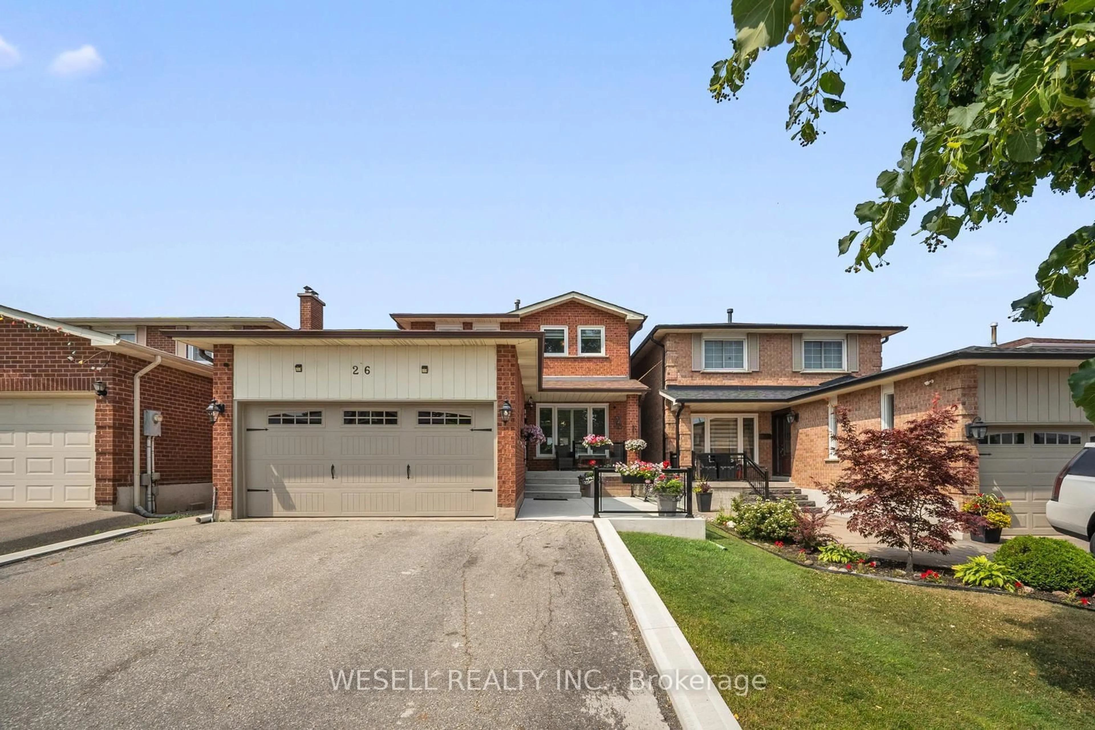 Home with brick exterior material, street for 26 Janus Pl, Vaughan Ontario L4L 3V1