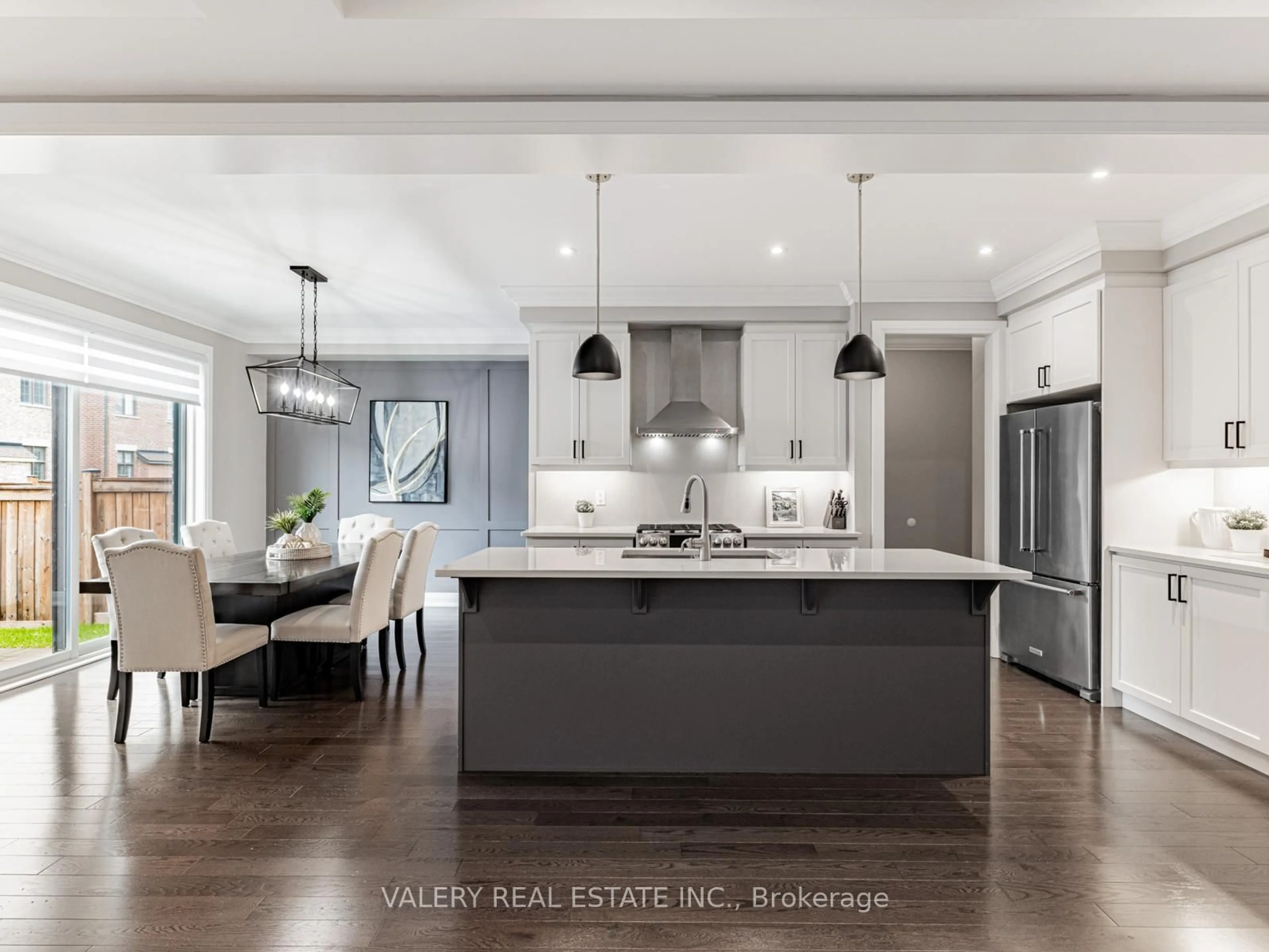 Open concept kitchen, unknown for 41 Chorus Cres, Vaughan Ontario L4H 4W3