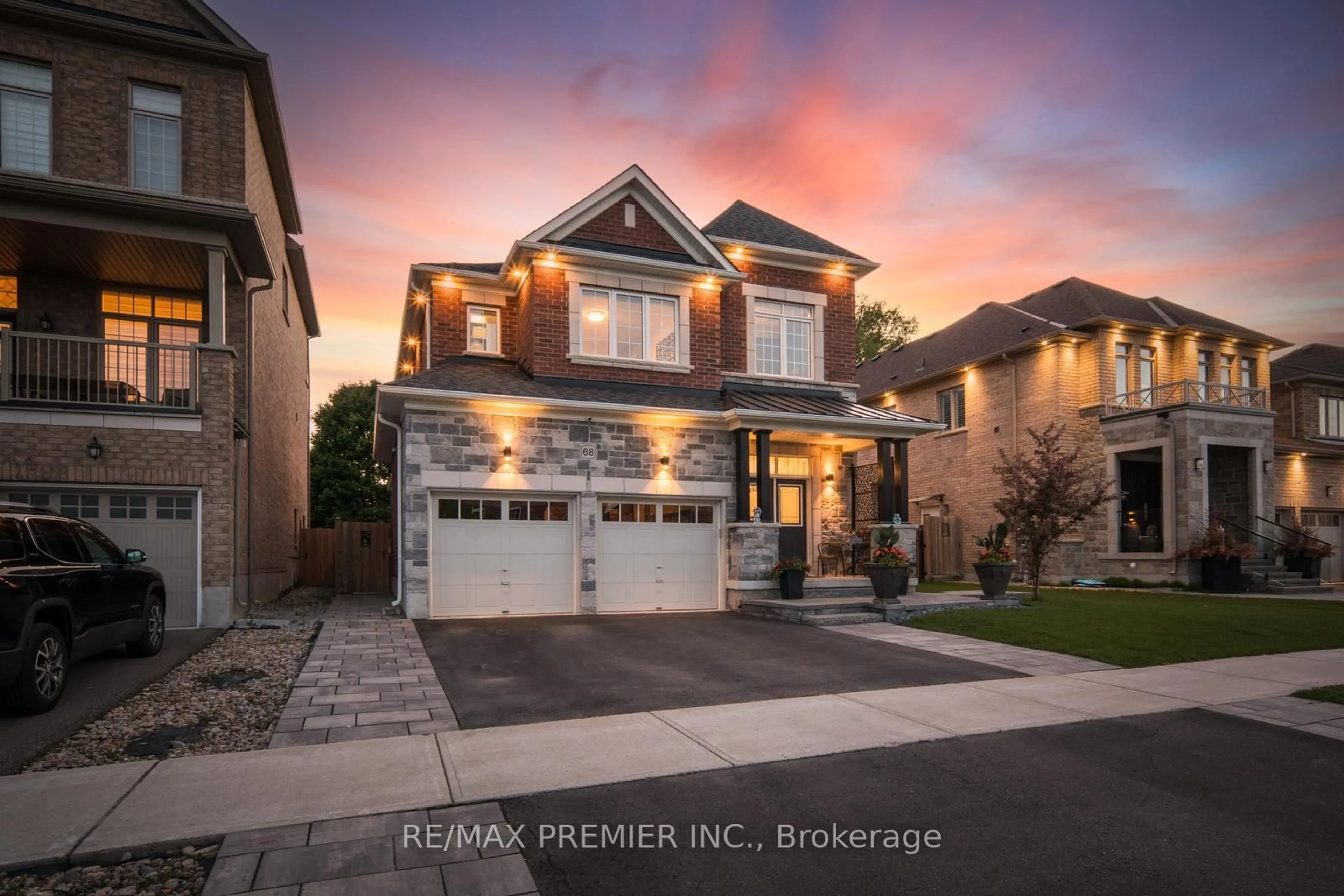 Home with brick exterior material, street for 68 Inverness Way, Bradford West Gwillimbury Ontario L3Z 0W5