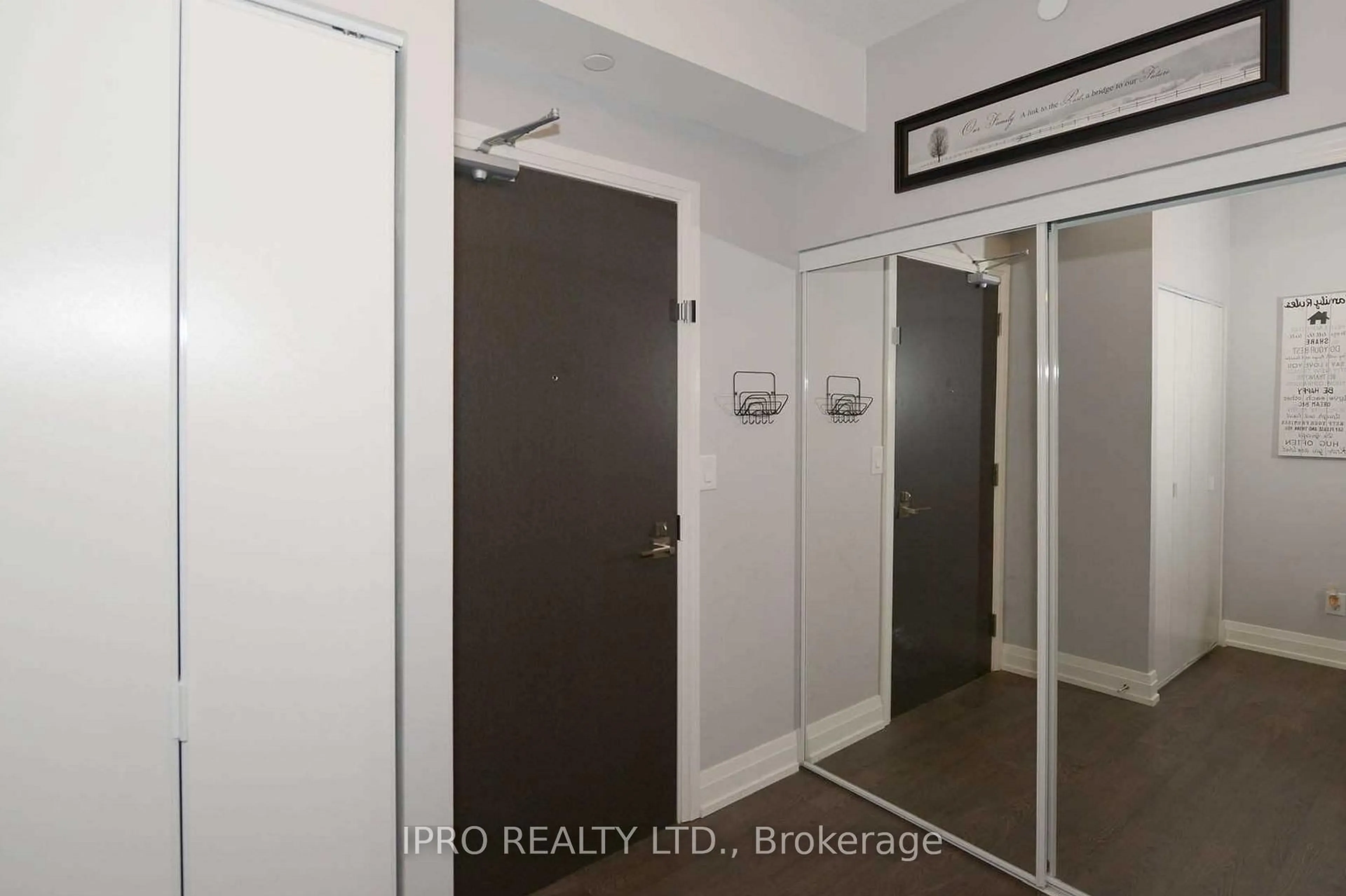 Indoor entryway for 3700 Highway 7 Rd #401, Vaughan Ontario L4L 1A7