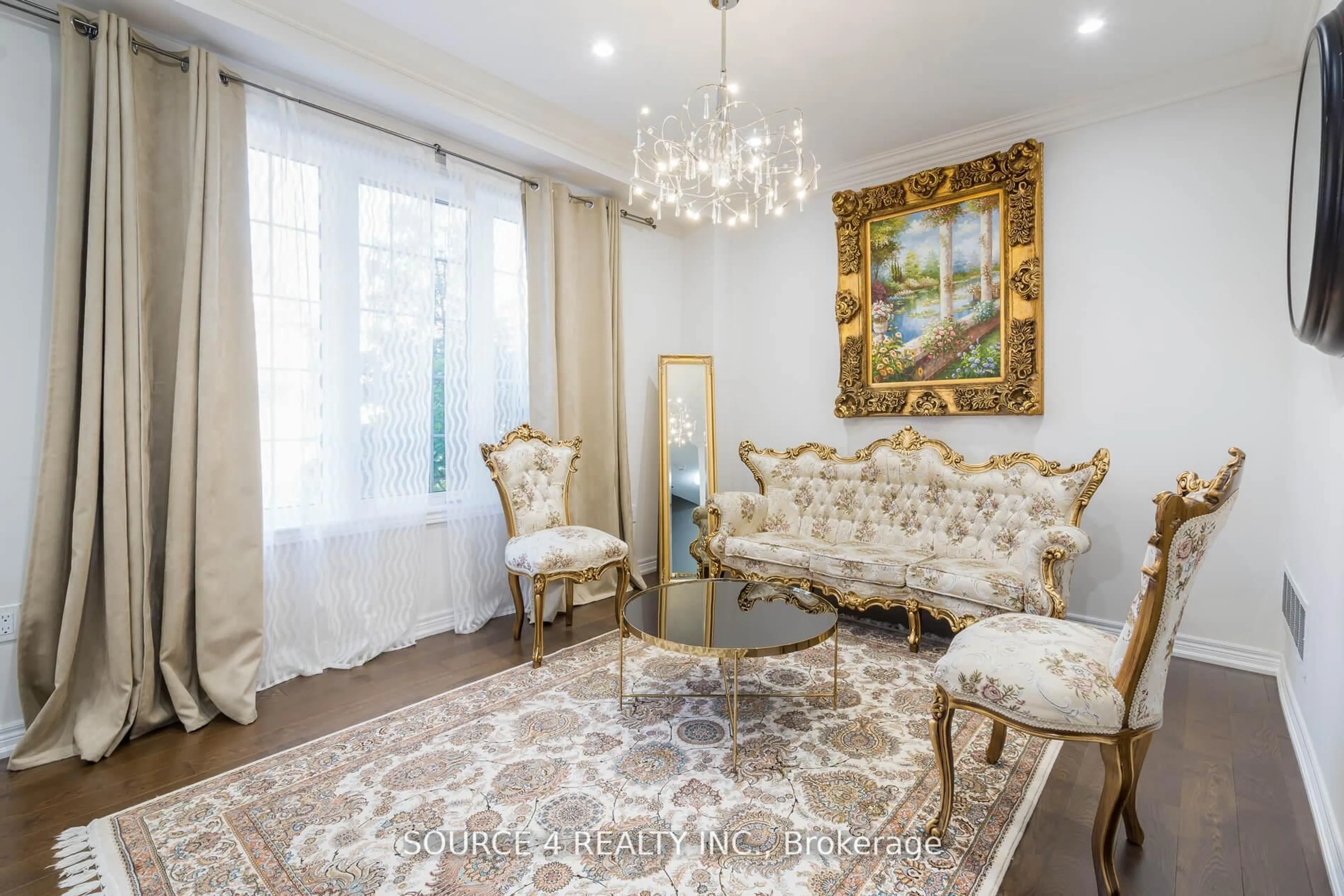Living room with furniture, unknown for 129 Barons St, Vaughan Ontario L4H 1Y7
