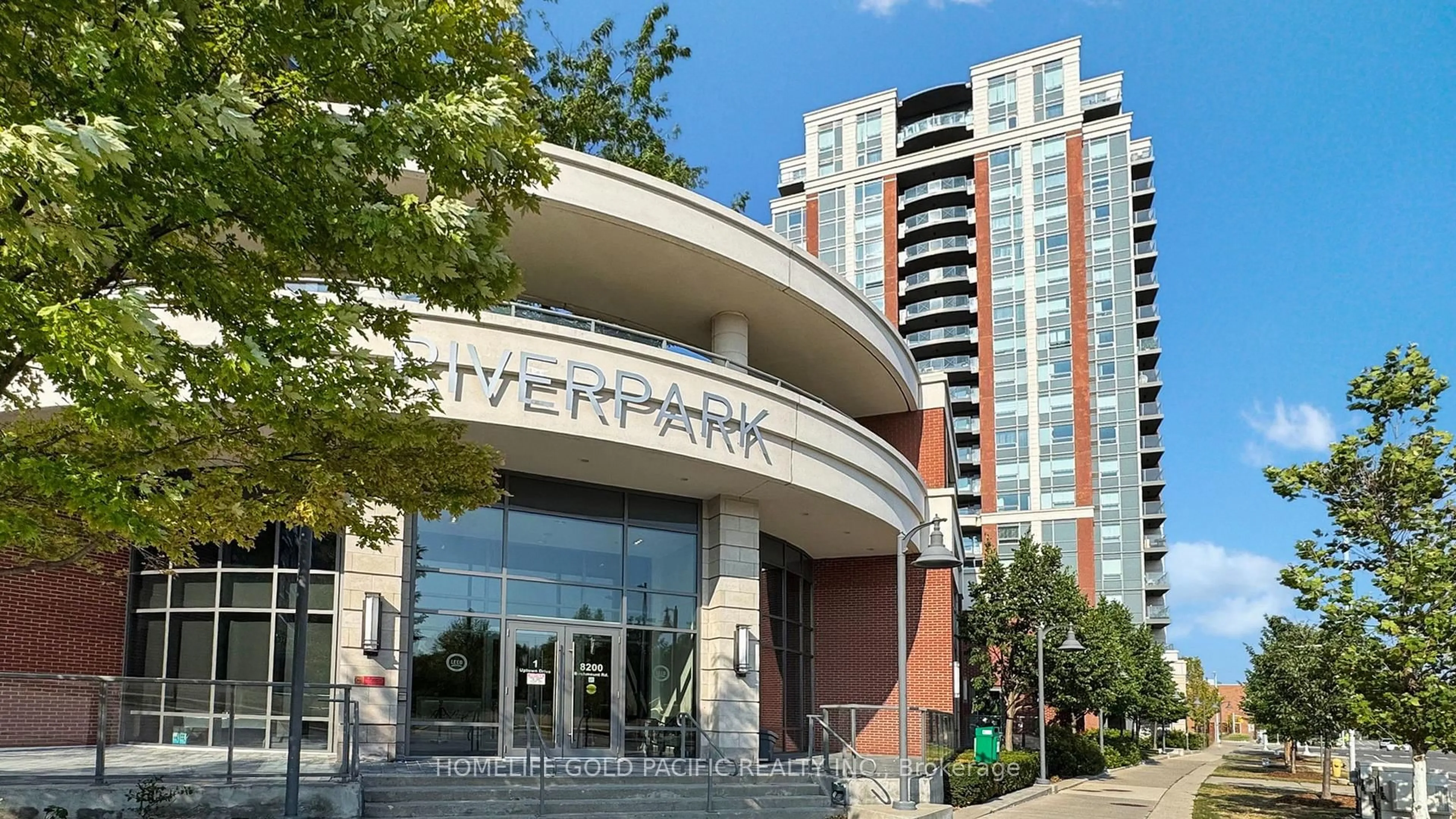 Indoor foyer for 8200 Birchmount Rd #RG1 (LPH1), Markham Ontario L3R 9W1