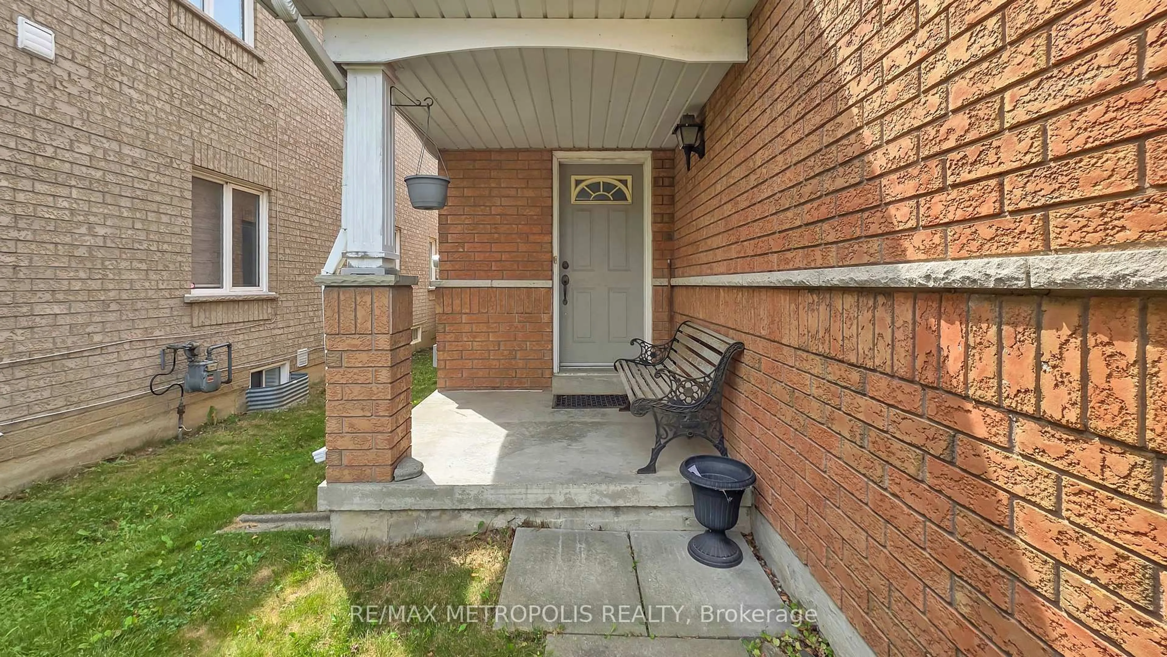 Unknown for 15 Royal Appian Cres, Vaughan Ontario L4K 5K9