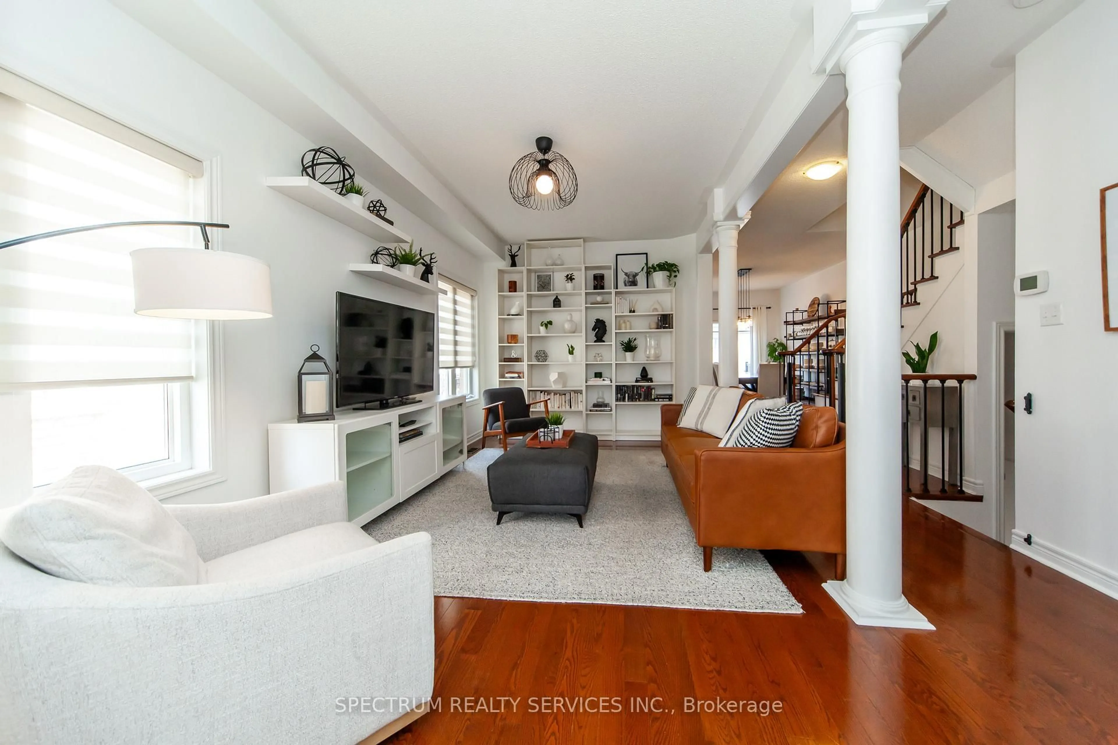 Living room with furniture, ceramic/tile floor for 20 Worthview Dr, Vaughan Ontario L4H 0H9