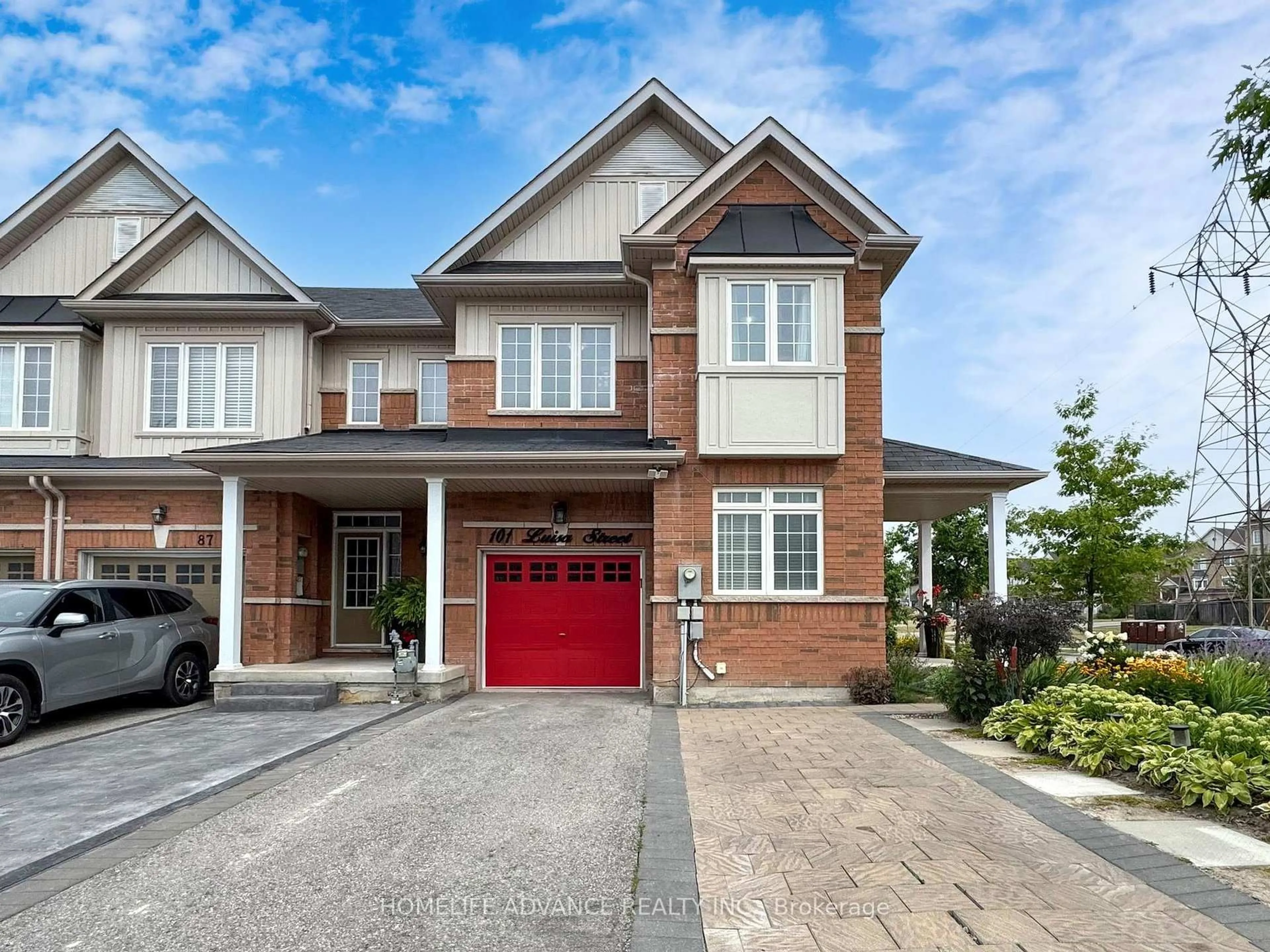 Home with brick exterior material, street for 101 Luisa St, Bradford West Gwillimbury Ontario L3Z 0P1