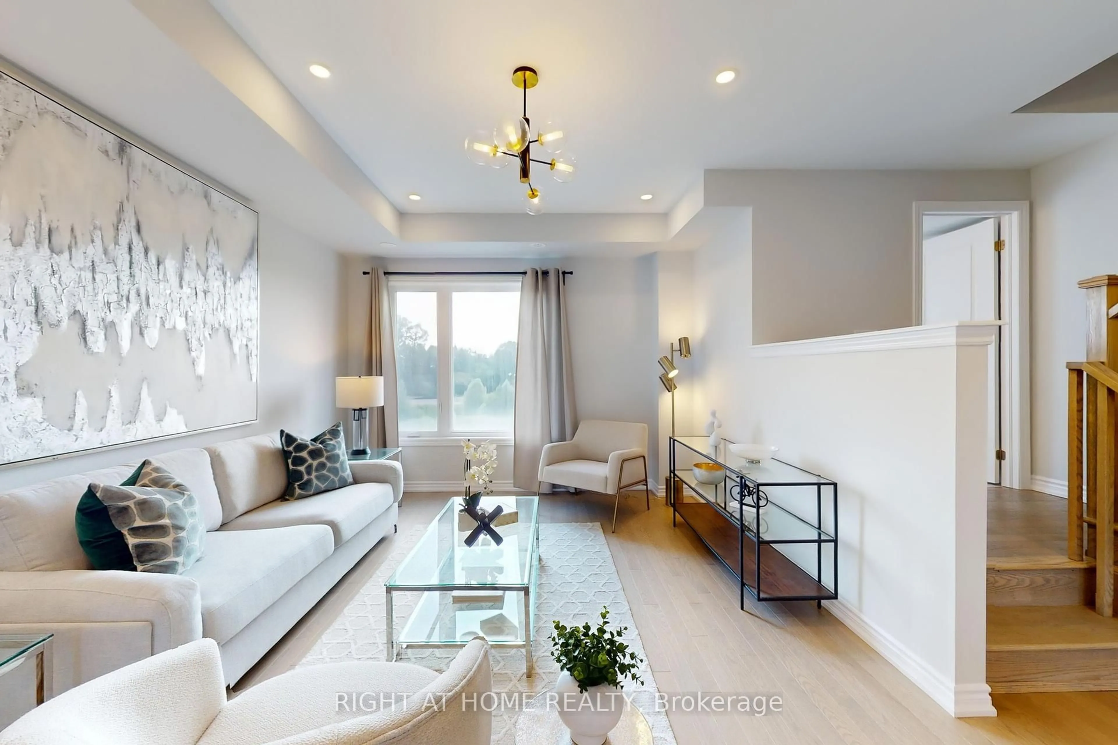 Living room with furniture, unknown for 99 Yorkton Blvd, Markham Ontario L6C 3L7