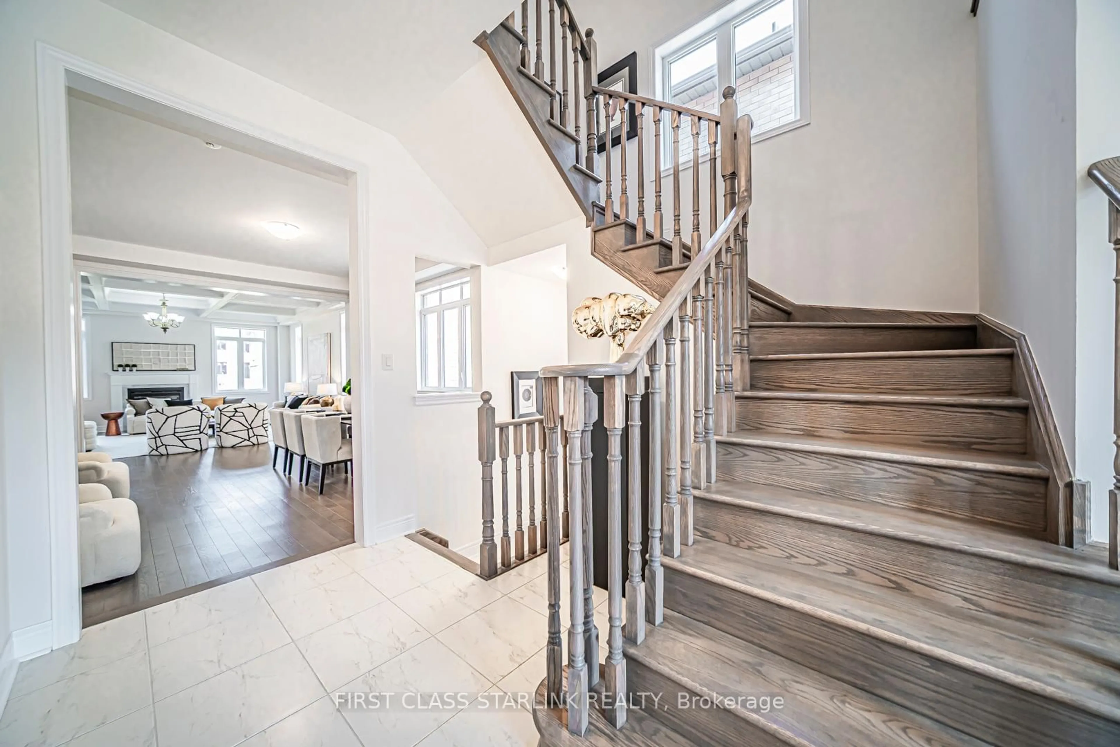 Stairs for 52 Jinnah Ave, Markham Ontario L3S 0G2
