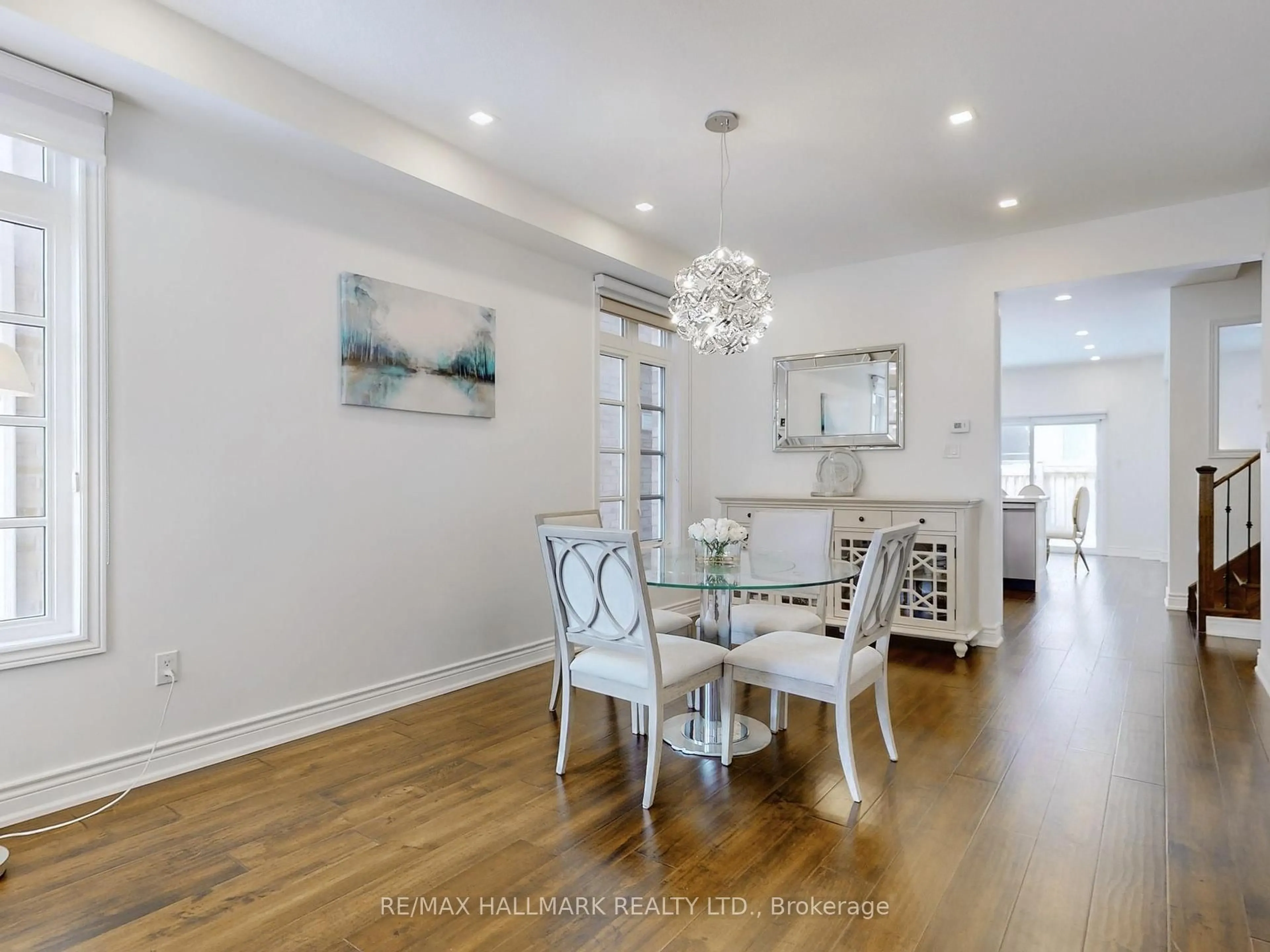 Dining room, unknown for 18 Yarden Dr, Vaughan Ontario L6A 0W2