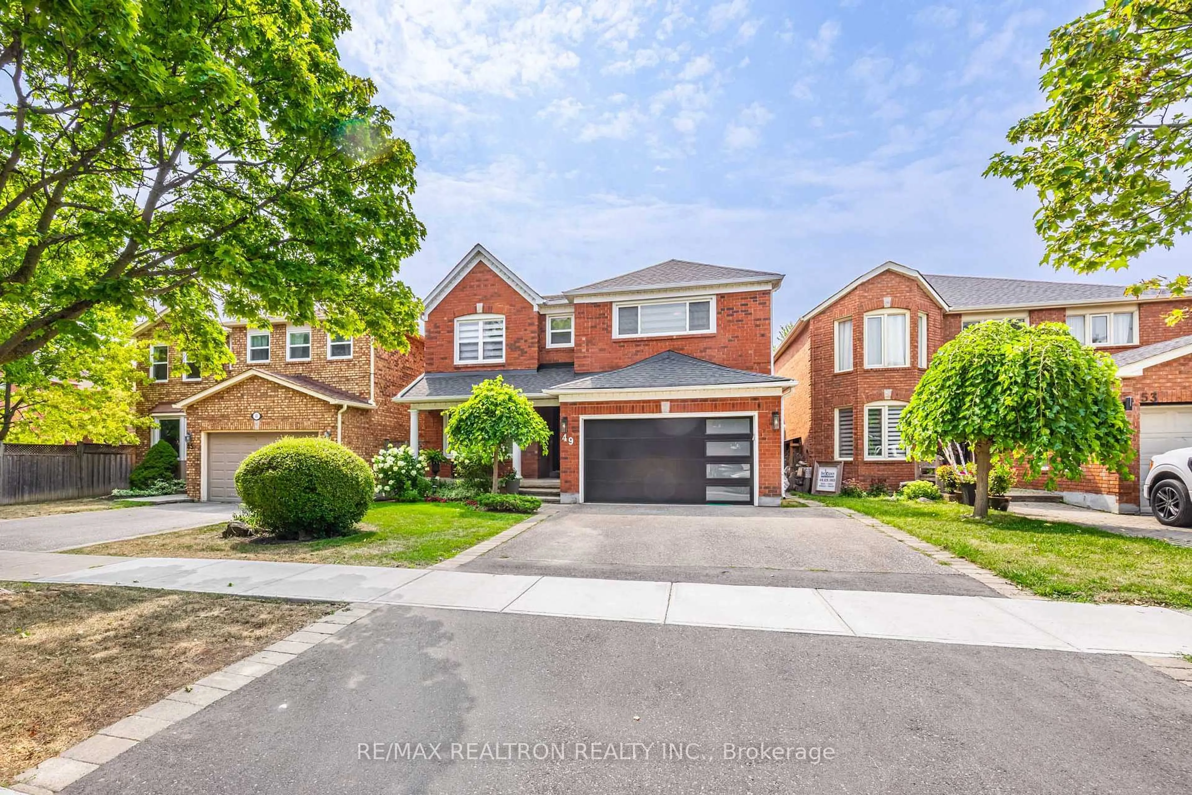 Home with brick exterior material, street for 49 Janesville Rd, Vaughan Ontario L4J 6Z9