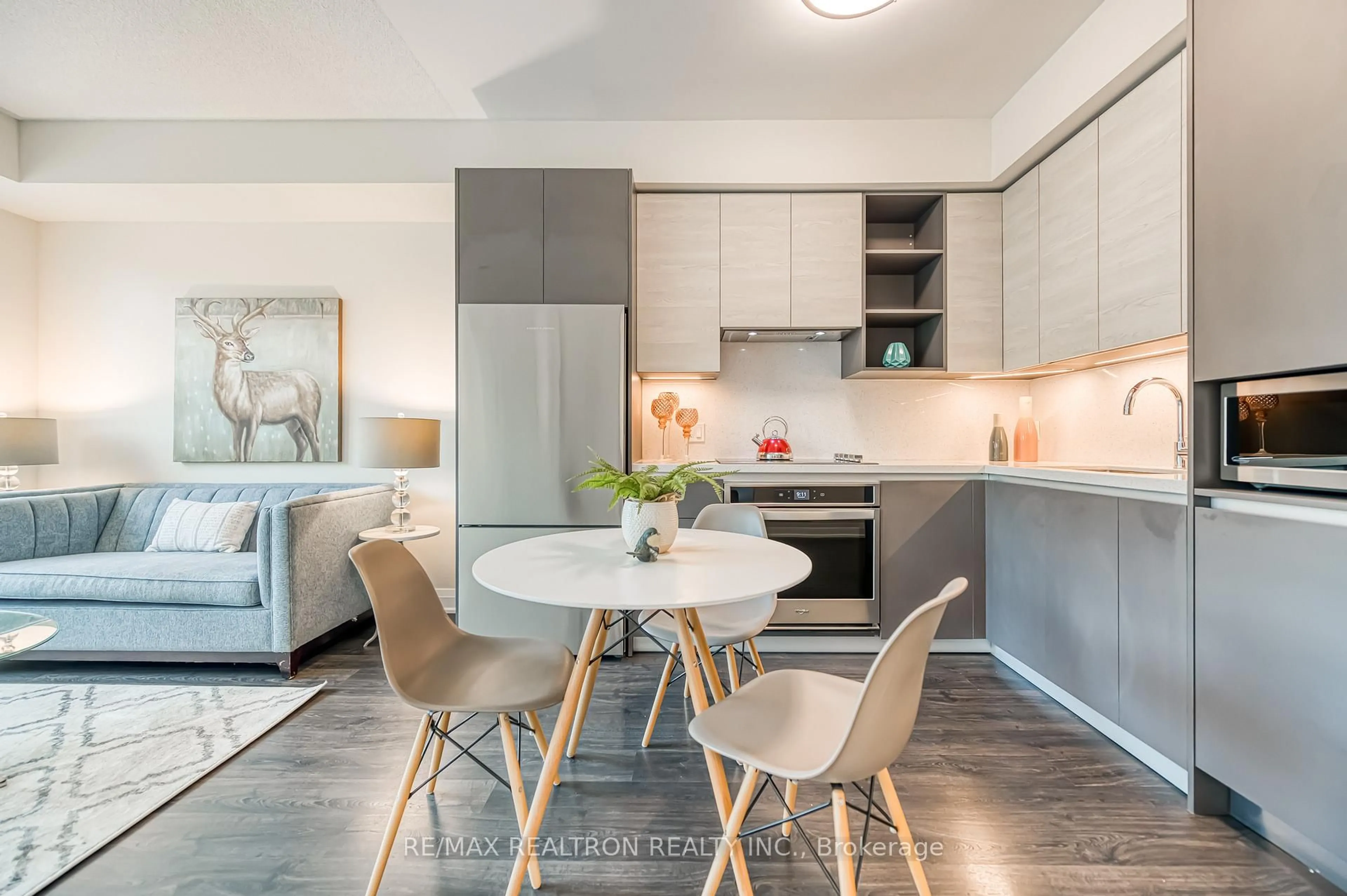Open concept kitchen, unknown for 398 Highway 7 #215, Richmond Hill Ontario L4B 0G6