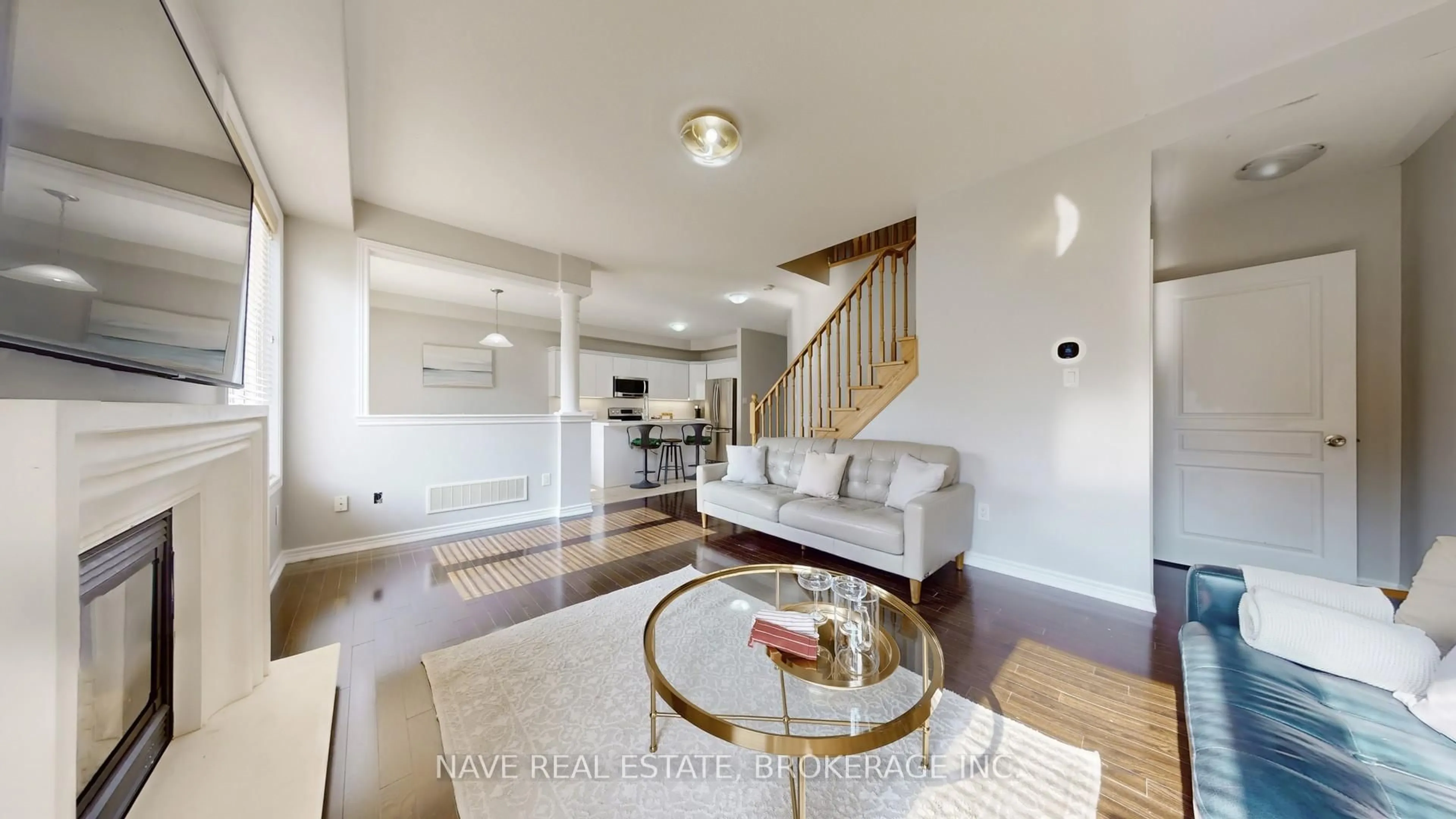 Living room with furniture, unknown for 66 Lourakis St, Richmond Hill Ontario L4E 0L4
