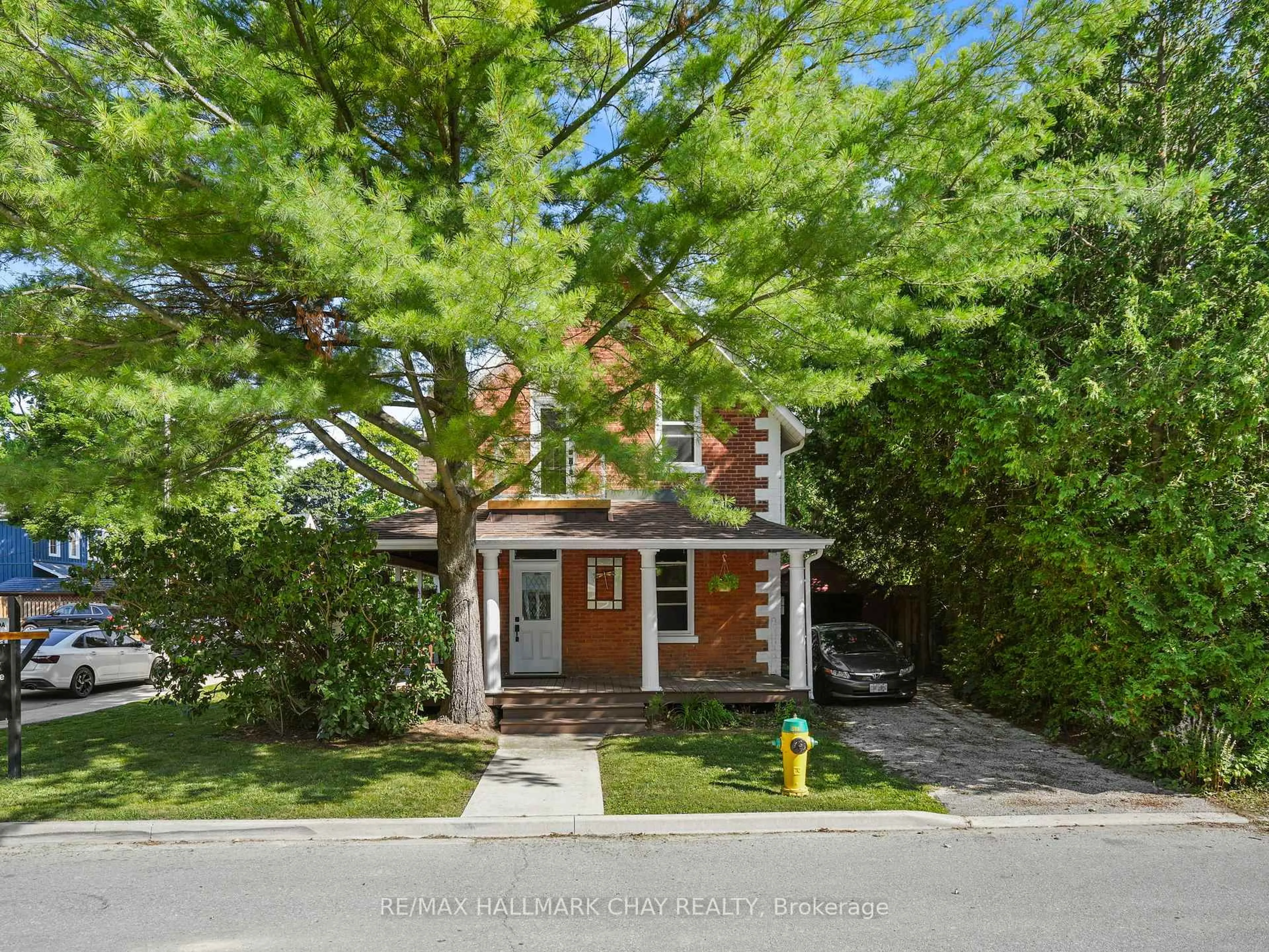 Unknown for 14 Wilson St, New Tecumseth Ontario L0G 1W0