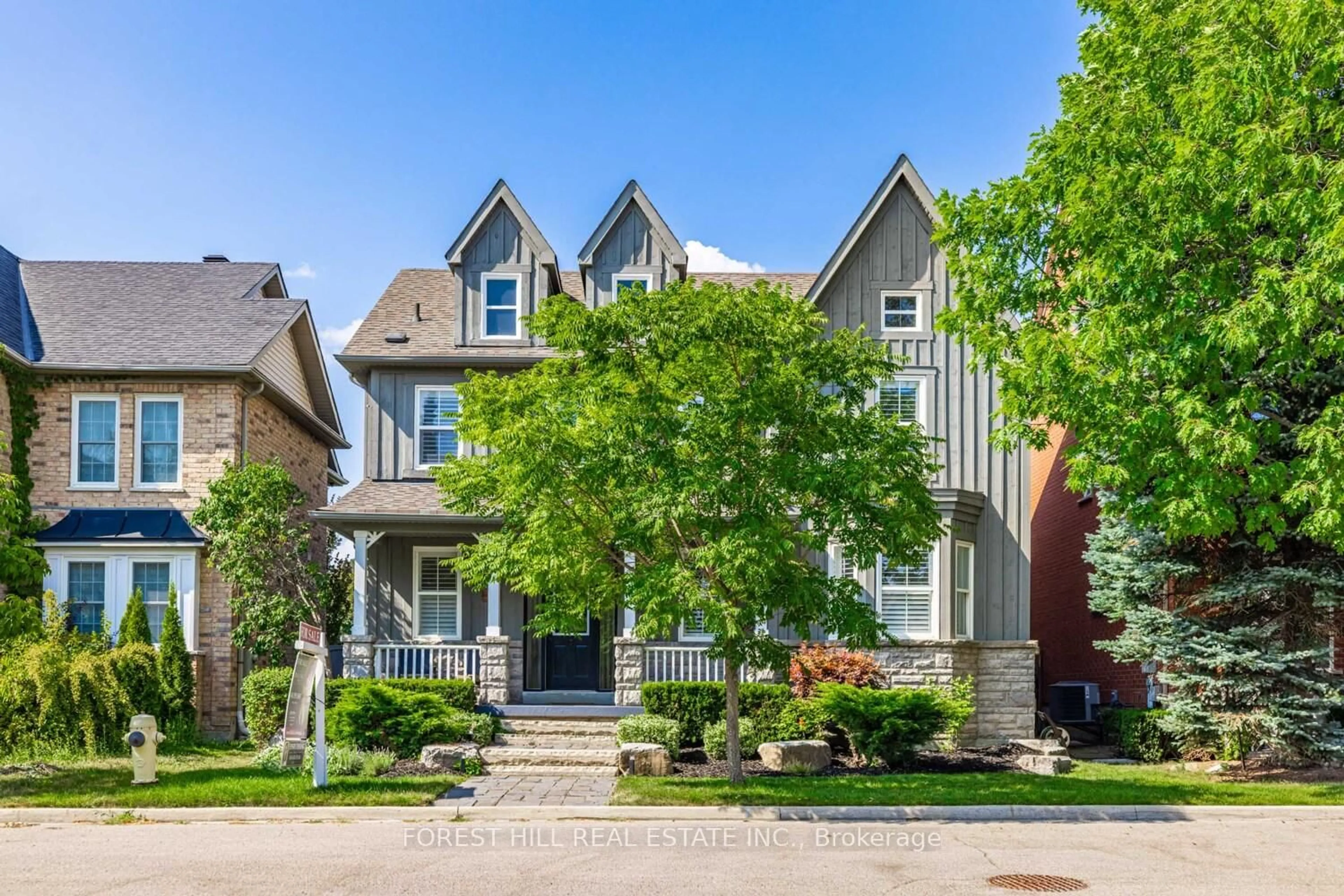 Home with brick exterior material, street for 28 Port Rush Tr, Markham Ontario L6C 1Z3