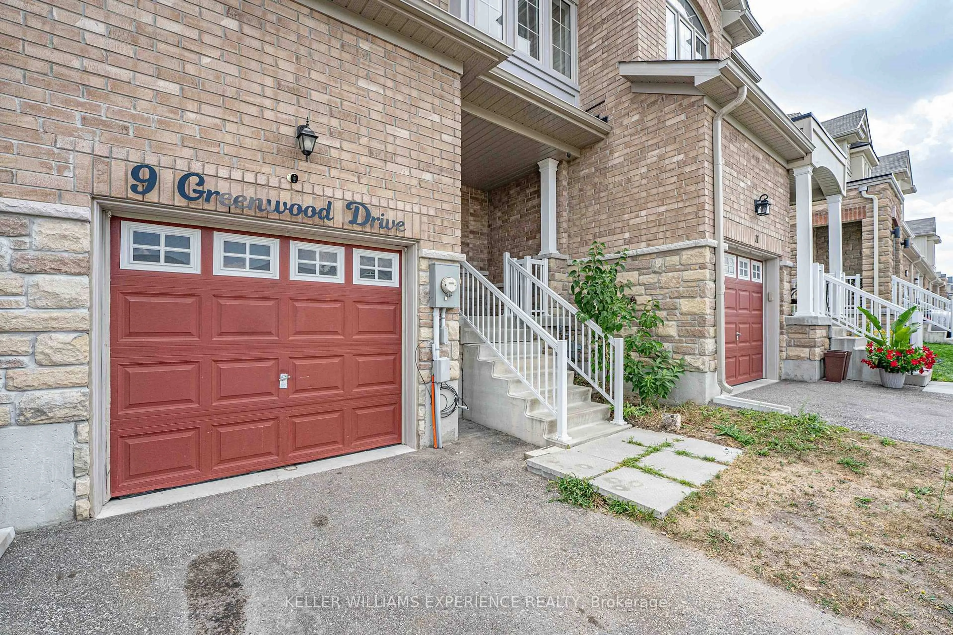 Unknown for 9 GREENWOOD Dr, Essa Ontario L3W 0N5