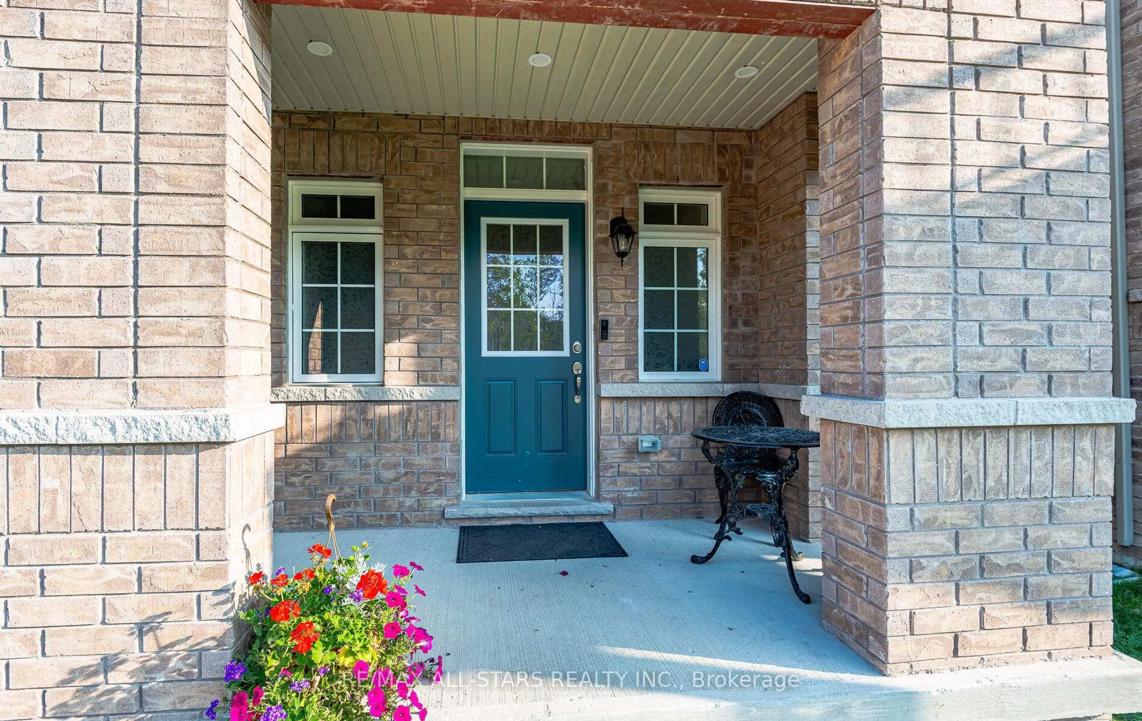 Unknown for 65 Cliff Thompson Crt, Georgina Ontario L0E 1R0