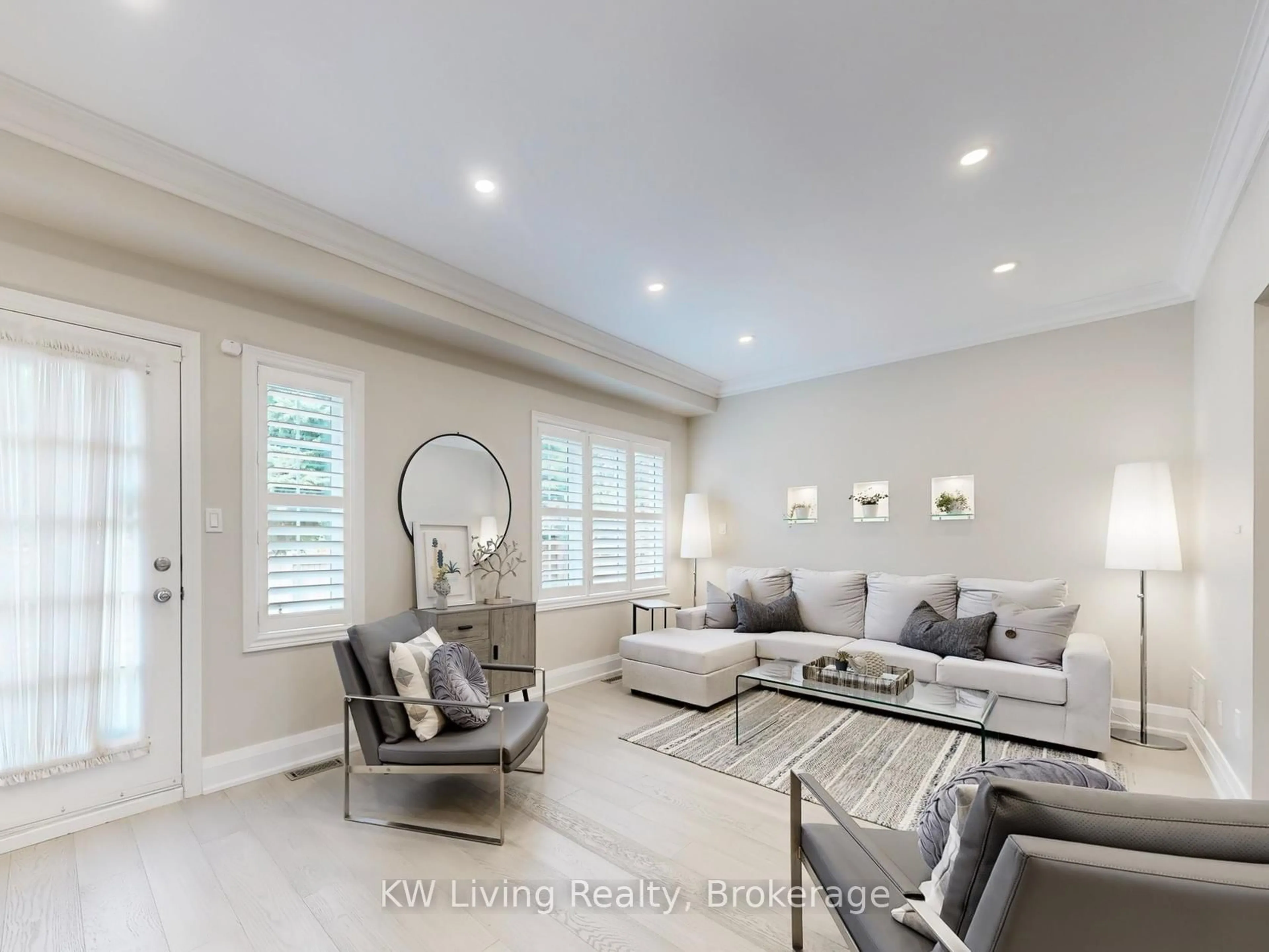 Living room with furniture, unknown for 190 Harding Blvd #121, Richmond Hill Ontario L4C 0J9