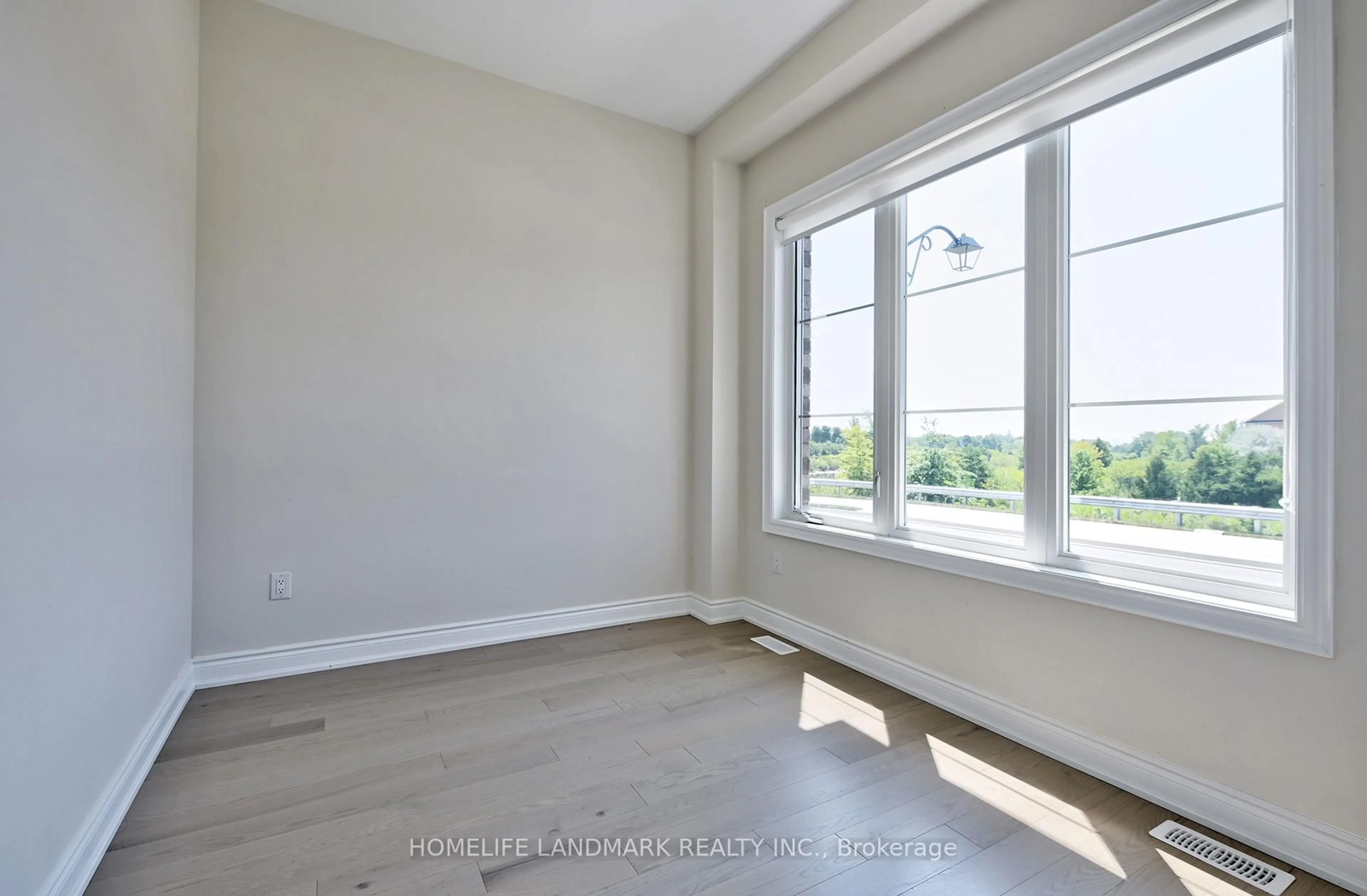 A pic of a room for 26 Fred Lablanc Dr, Markham Ontario L6B 0R8