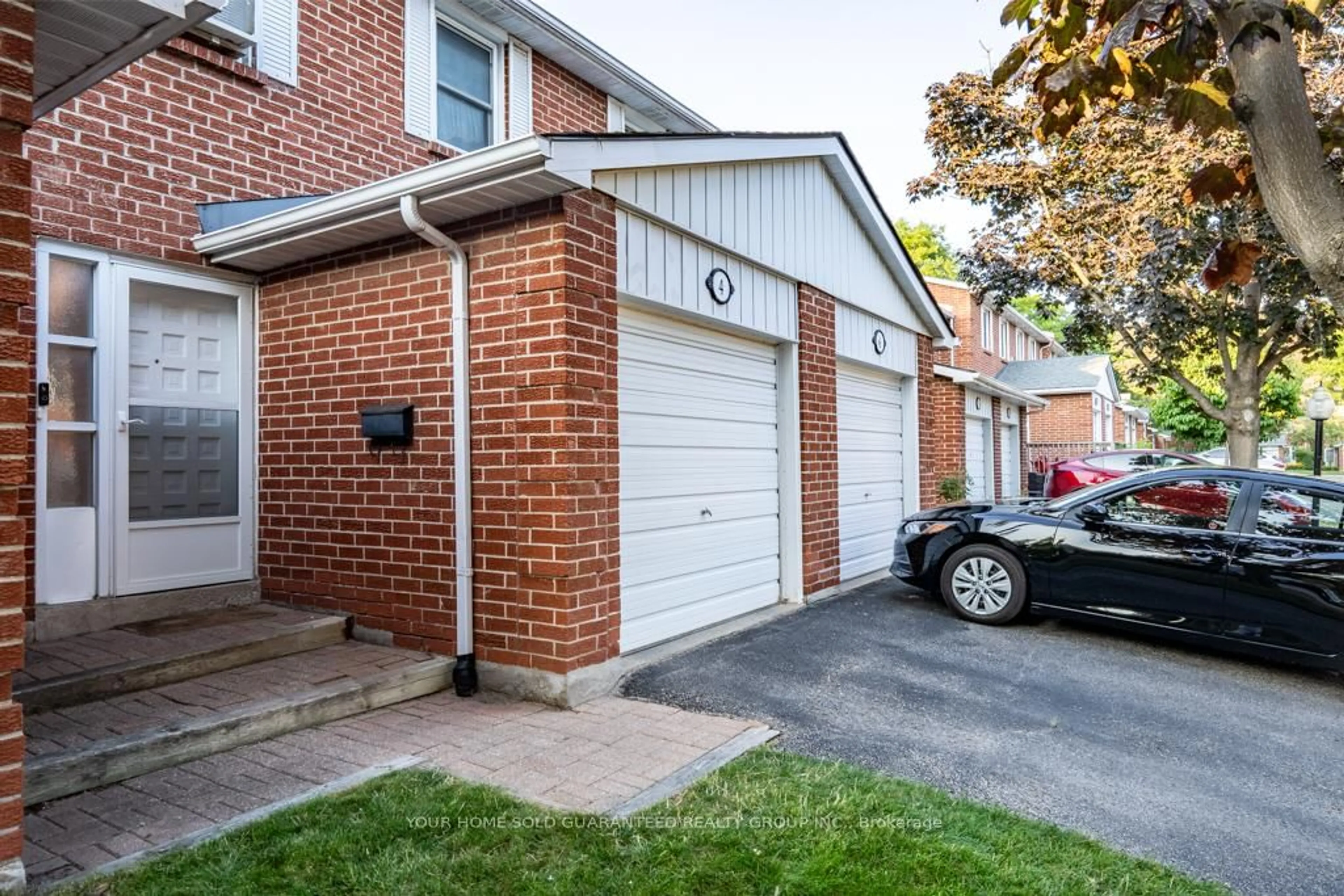 Home with brick exterior material, street for 4 Harper Way, Markham Ontario L3T 5A5