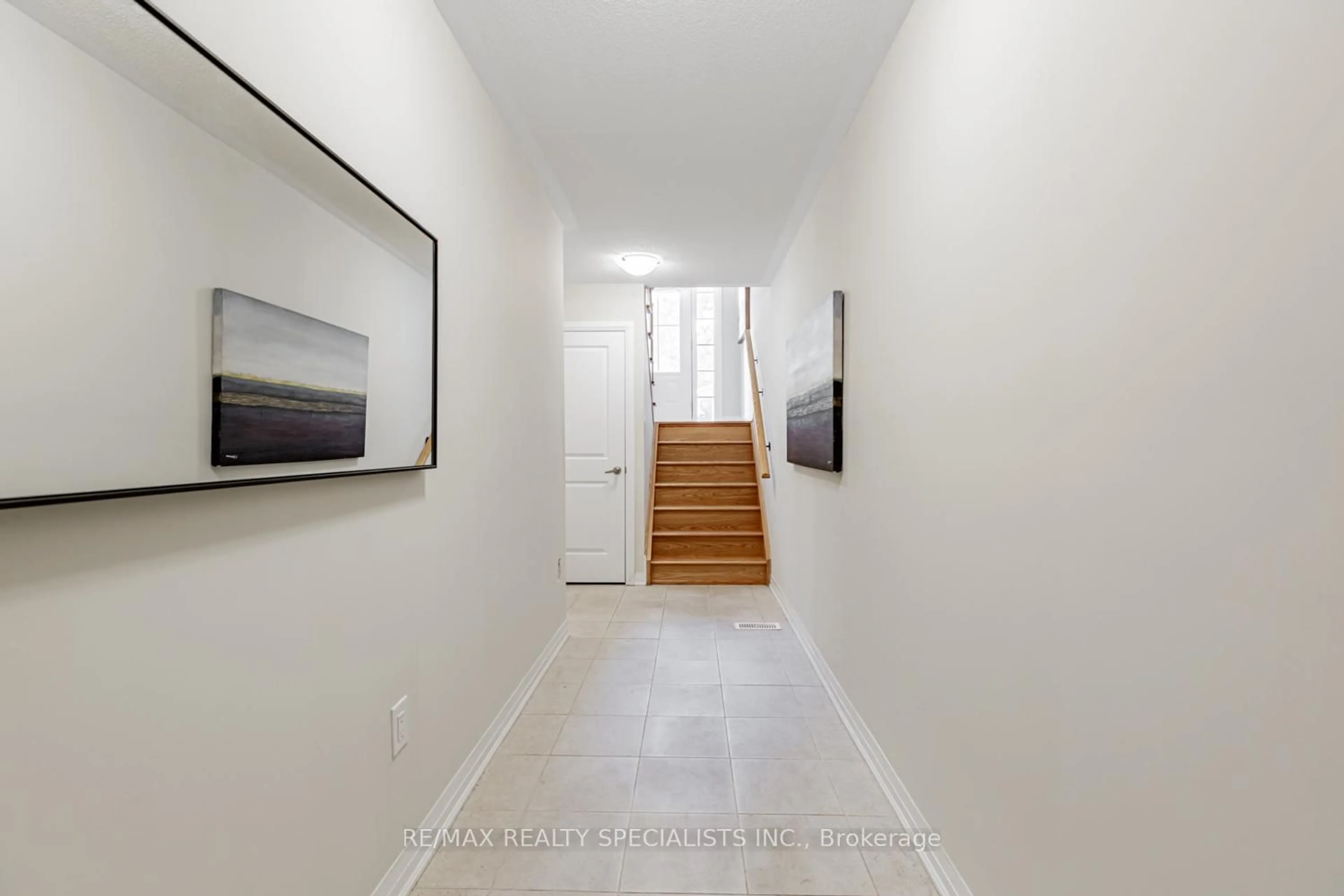 Unknown for 6867 14th Ave, Markham Ontario L6B 1A8
