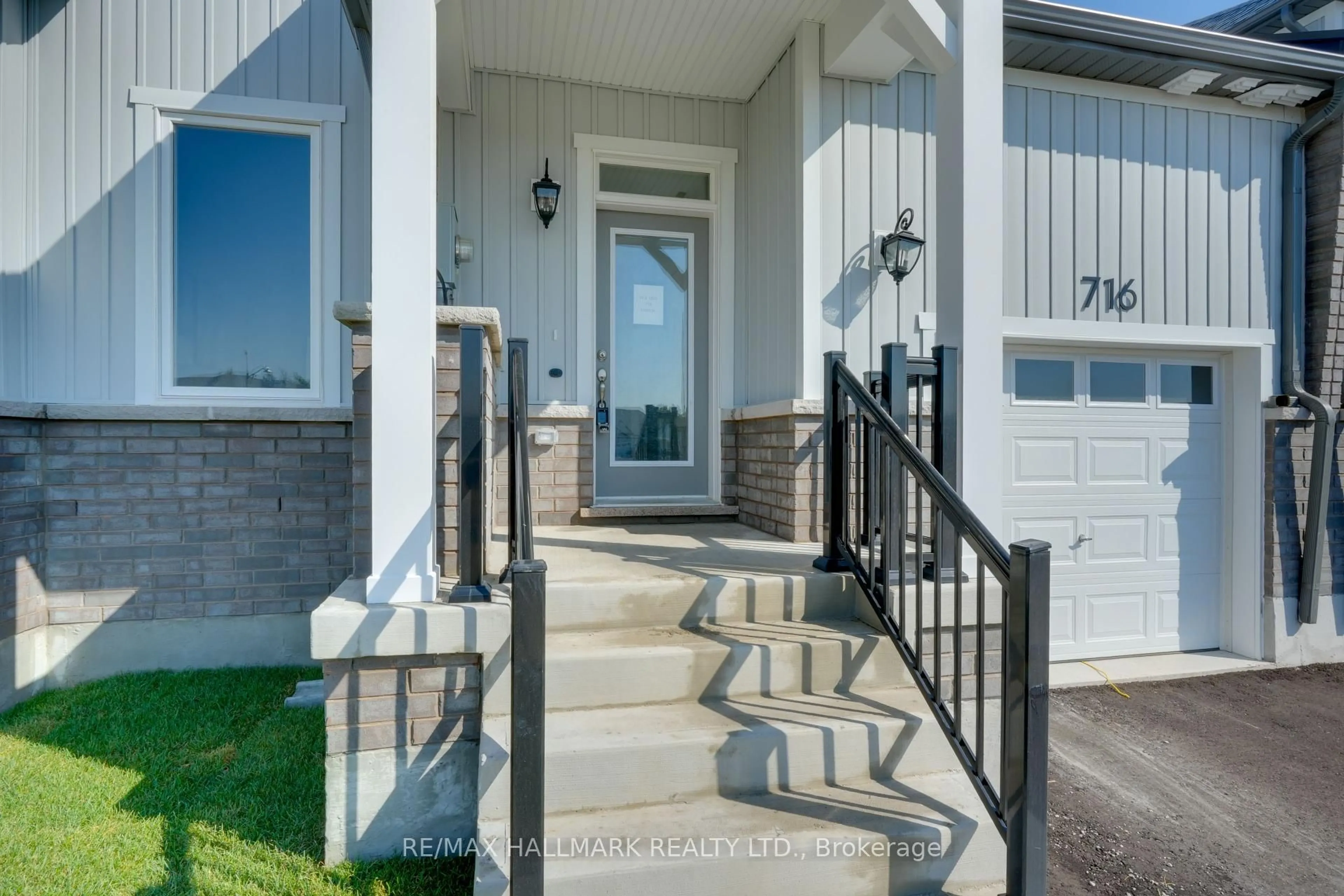 Unknown for 716 Keast Pl, Innisfil Ontario L9S 0S9