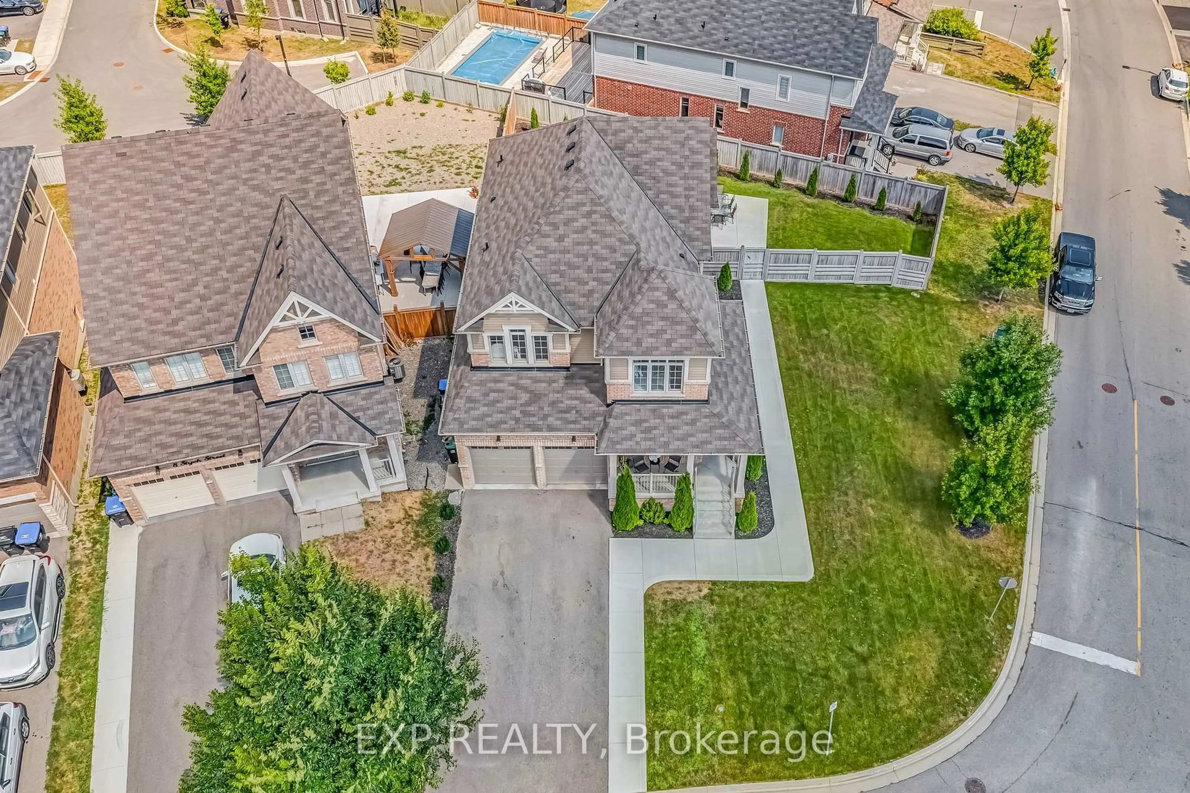 A pic from outside/outdoor area/front of a property/back of a property/a pic from drone, street for 10 Stych St, New Tecumseth Ontario L0G 1W0