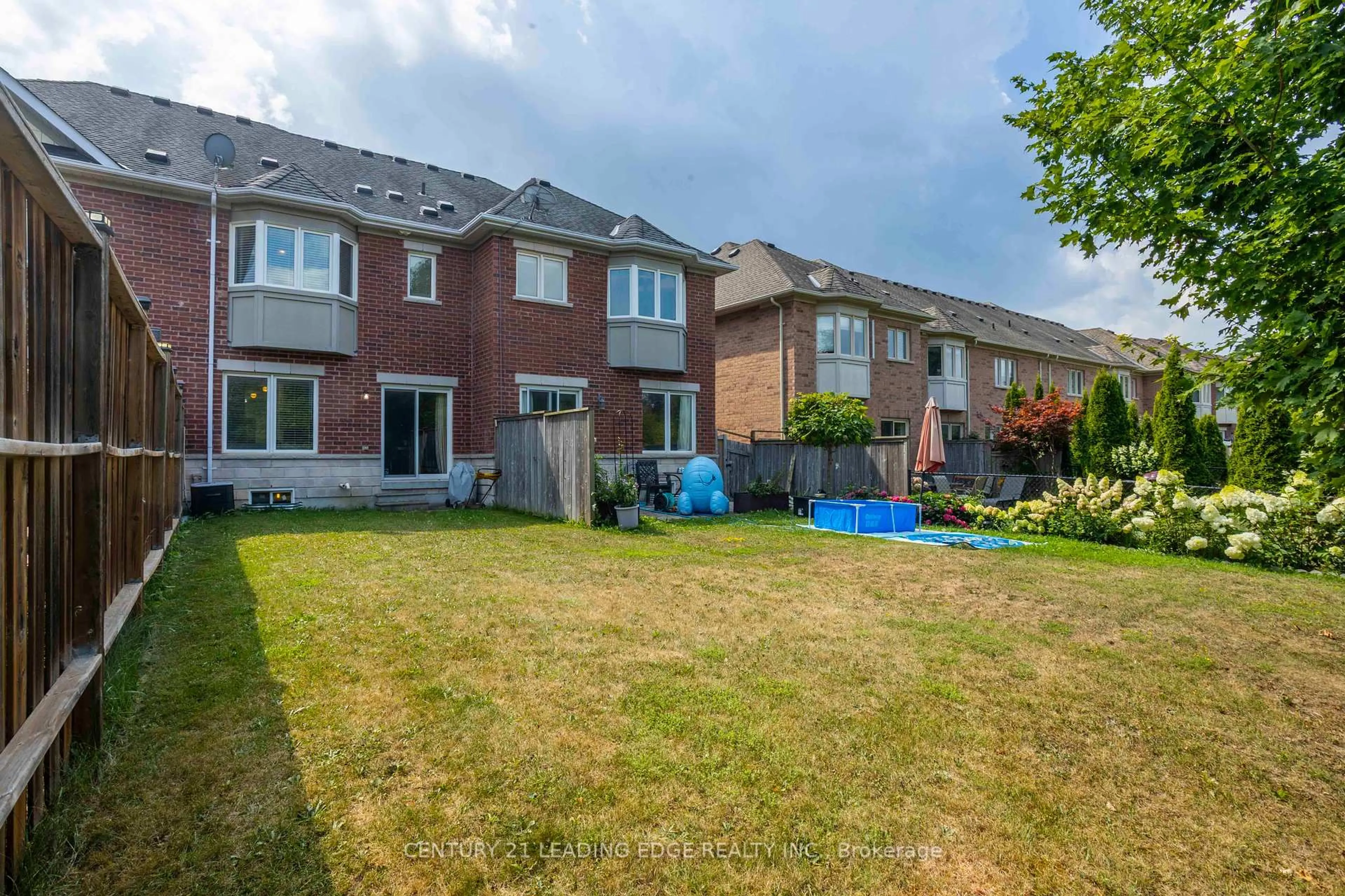 Unknown for 31 NW Passage, Whitchurch-Stouffville Ontario L4A 0T2