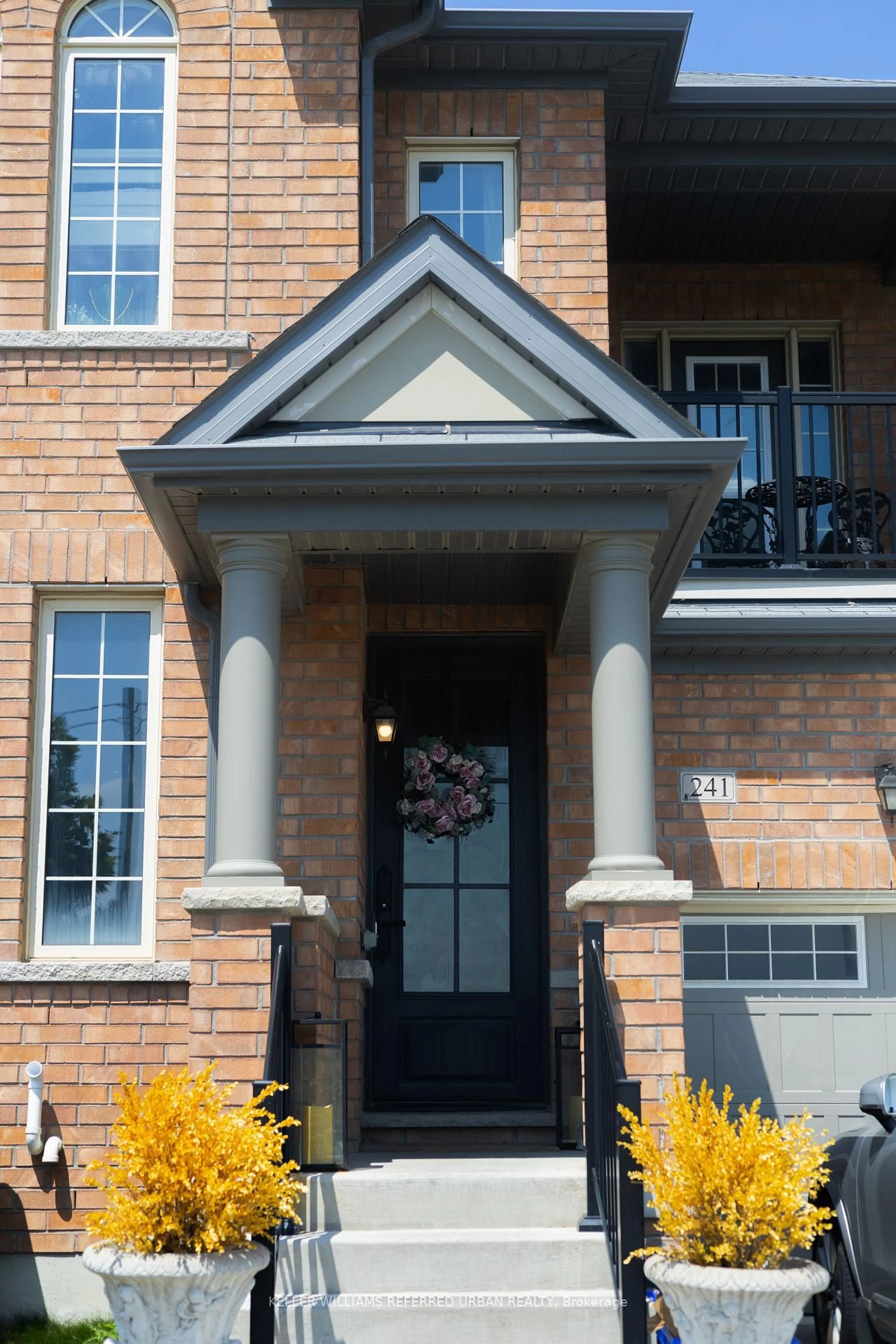 Home with brick exterior material, street for 241 Jim Mortson Dr, East Gwillimbury Ontario L9N 0Z3