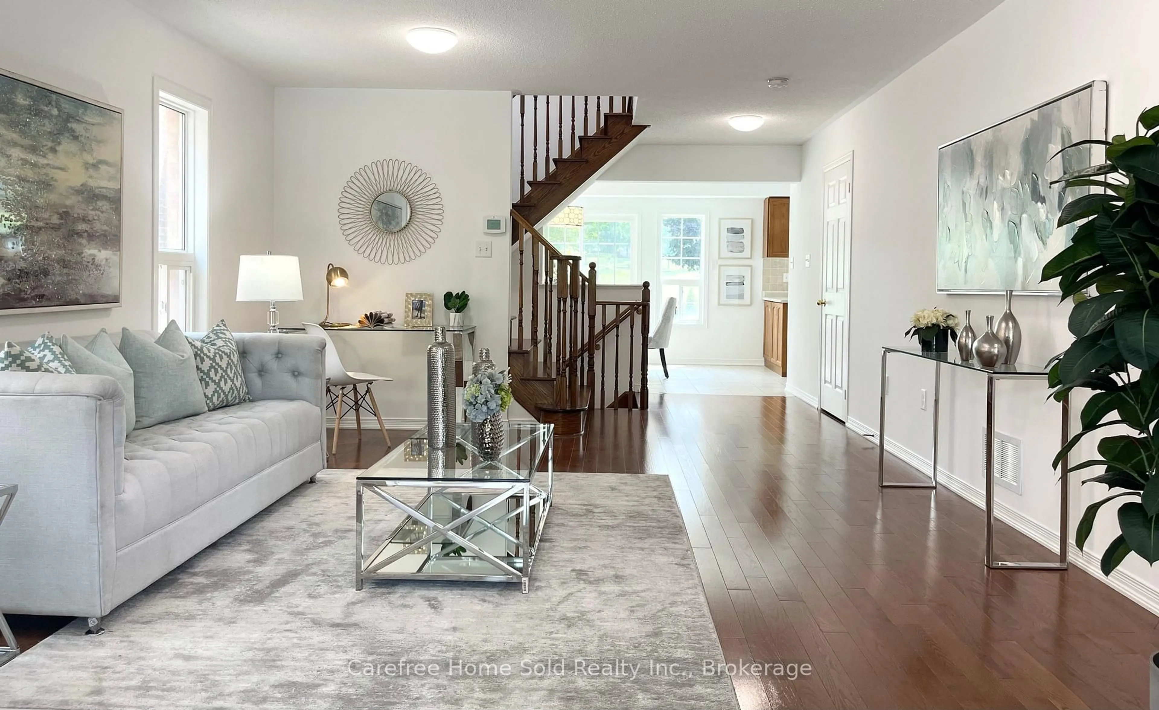 Unknown for 35 Wallwark St, Aurora Ontario L4G 0J2