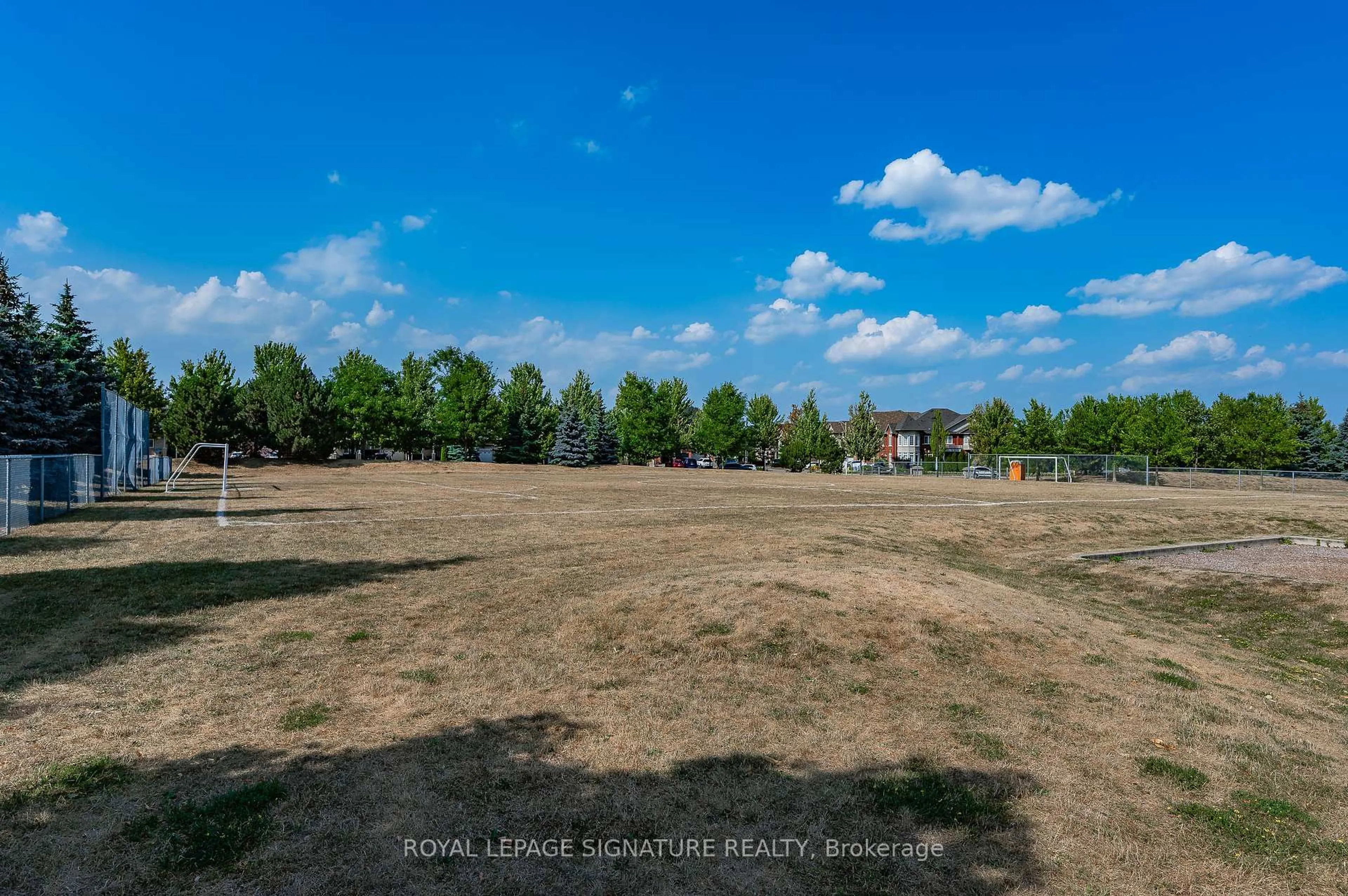 A pic from outside/outdoor area/front of a property/back of a property/a pic from drone, unknown for 92 Cabernet Rd, Vaughan Ontario L4J 8X7